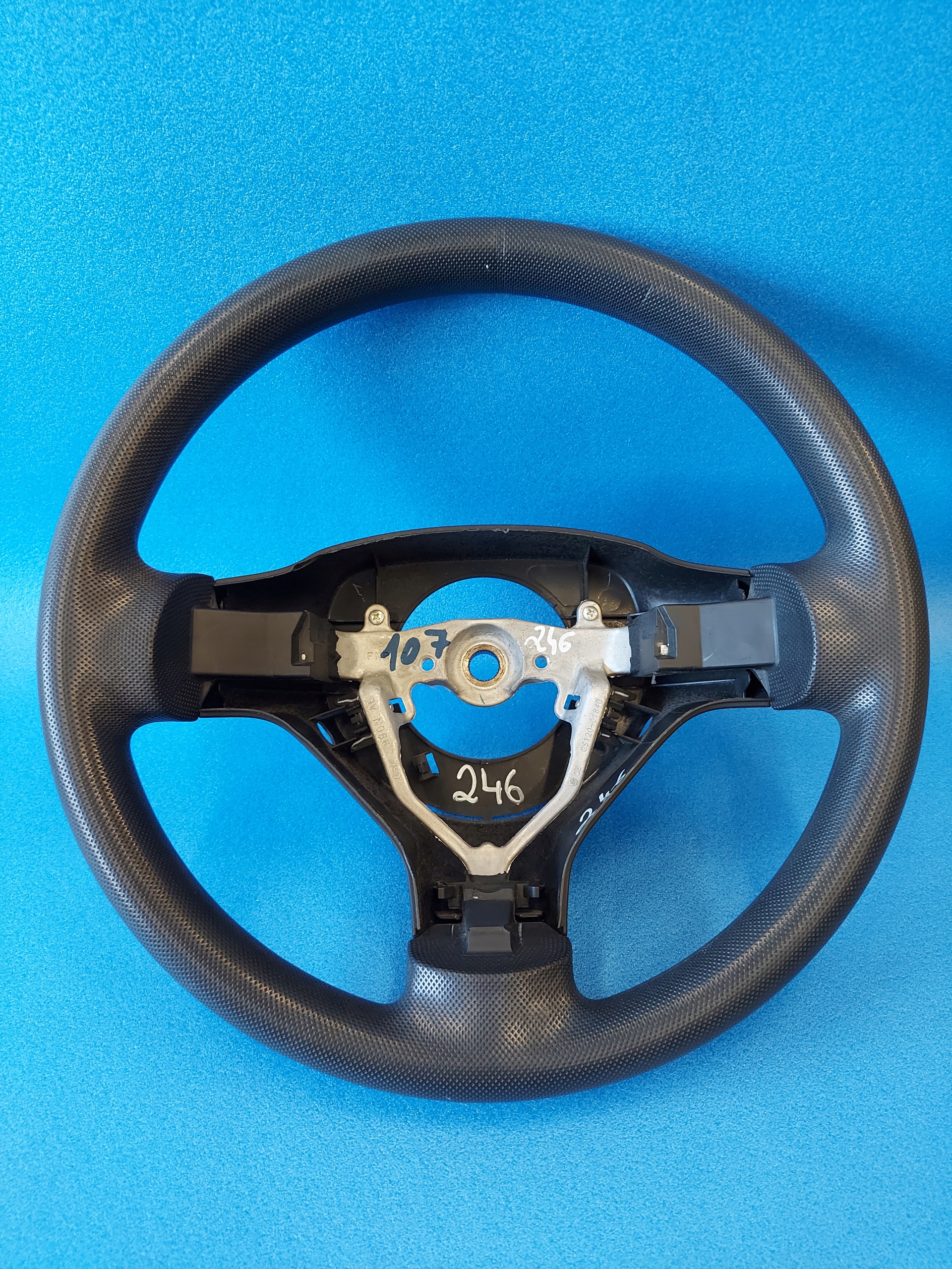 lenkrad PEUGEOT 107 GS12001840