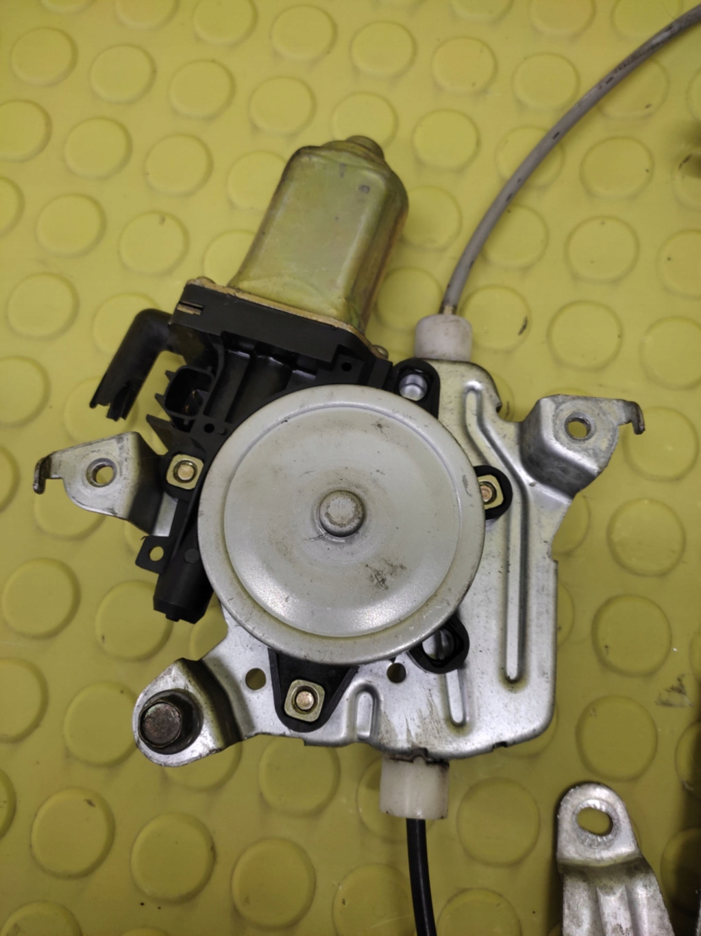 NISSAN X-TRAIL window regulator right rear part