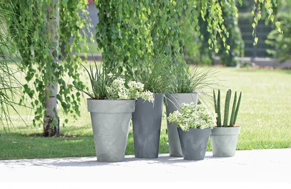 DONICZKA DONICA ozdobna OSŁONKA EFEKT BETONU SZARA BETON EFFECT PLASTI 1,2L Marka Prosperplast