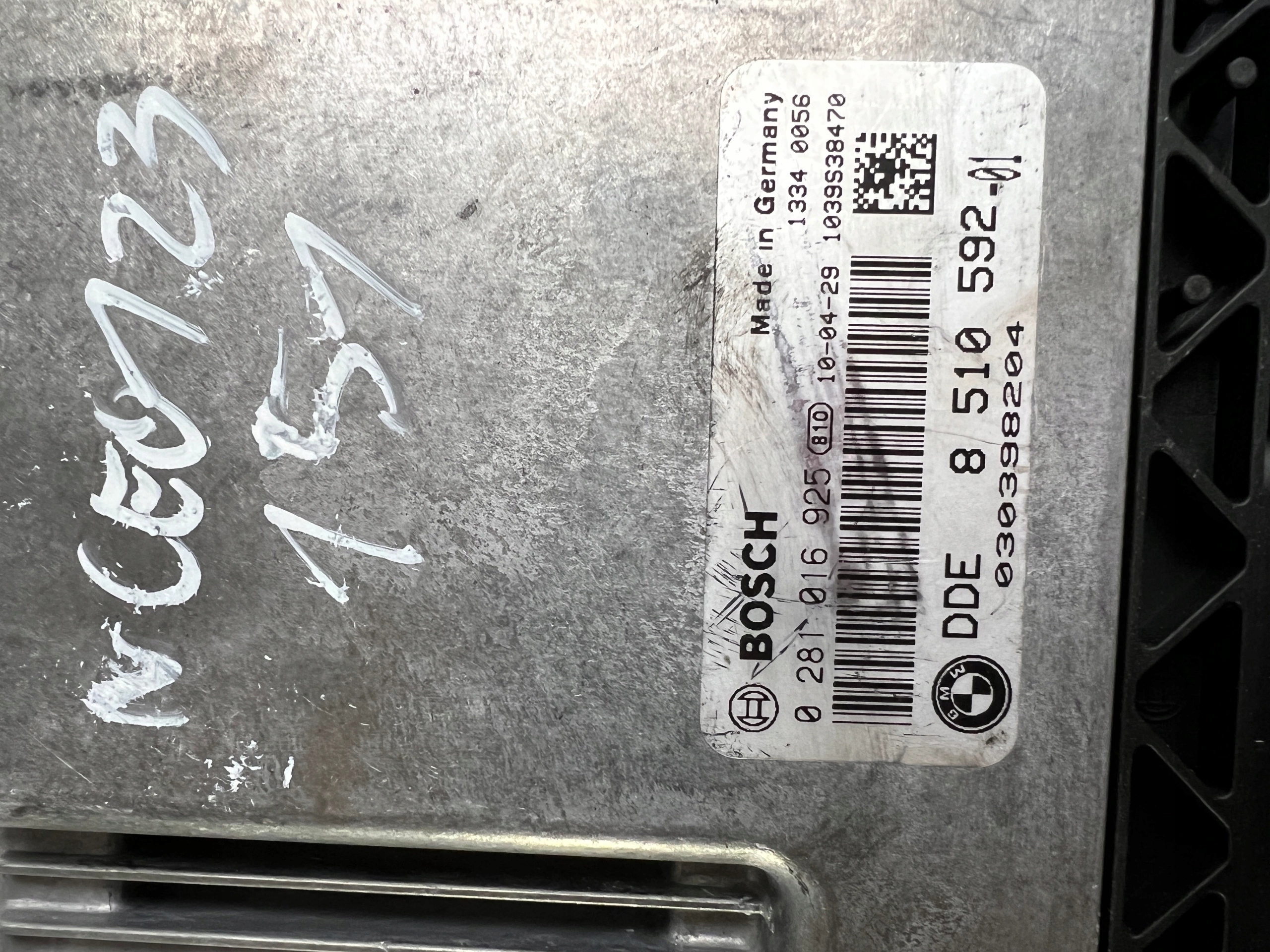 BMW X1 2.0D 0281016925 DDE8510592-01 computer ECU
