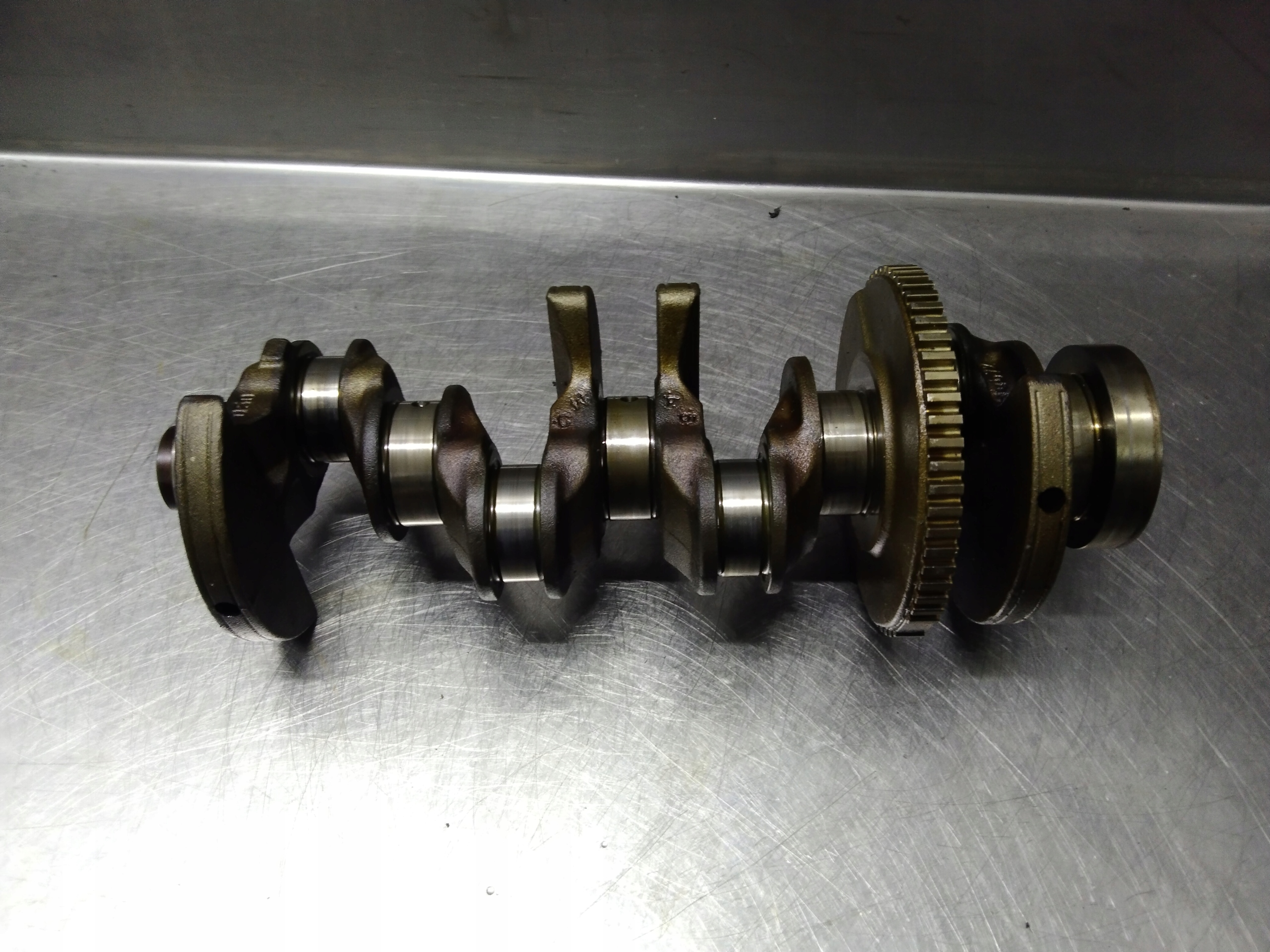 BMW 1.6 B N45B16AB WAŁ KORBOWY