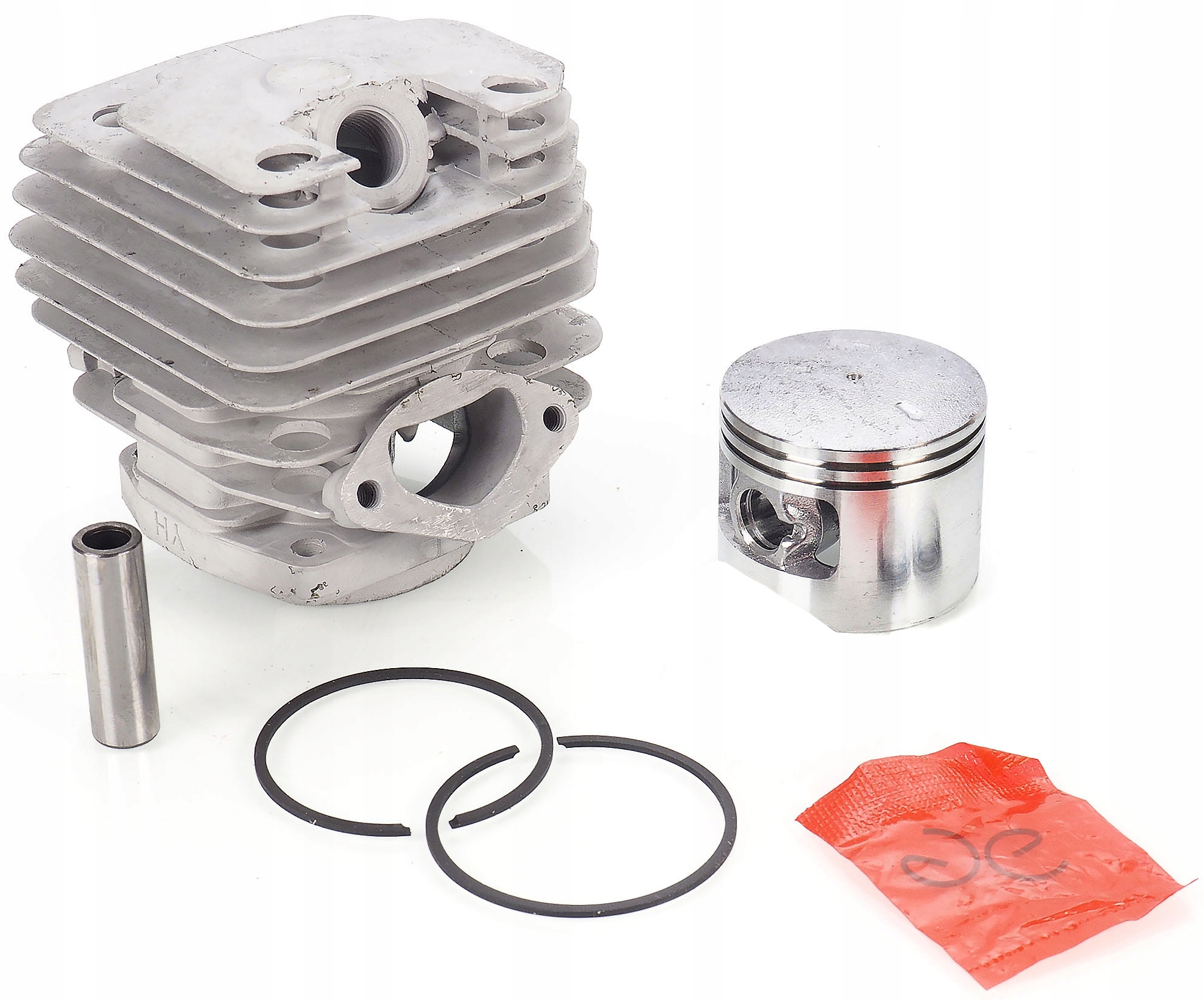 CYLINDER TŁOK KOMPLETNY DO PIŁY PILARKI CHIŃSKIEJ NAC CS + ZESTAW USZCZELEK Kod producenta FTC240