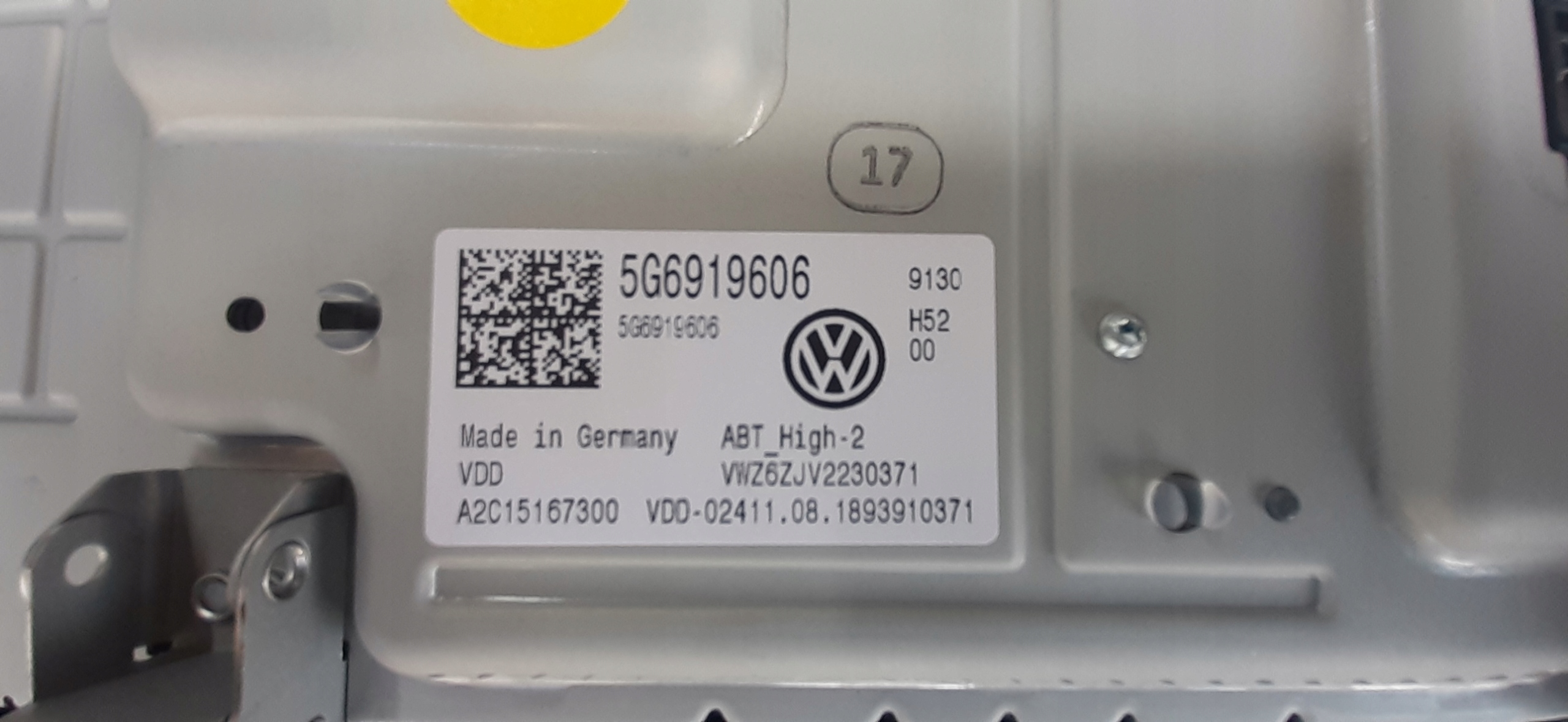 радио 5G6919606 vw GOLF VII 2019R 22KM