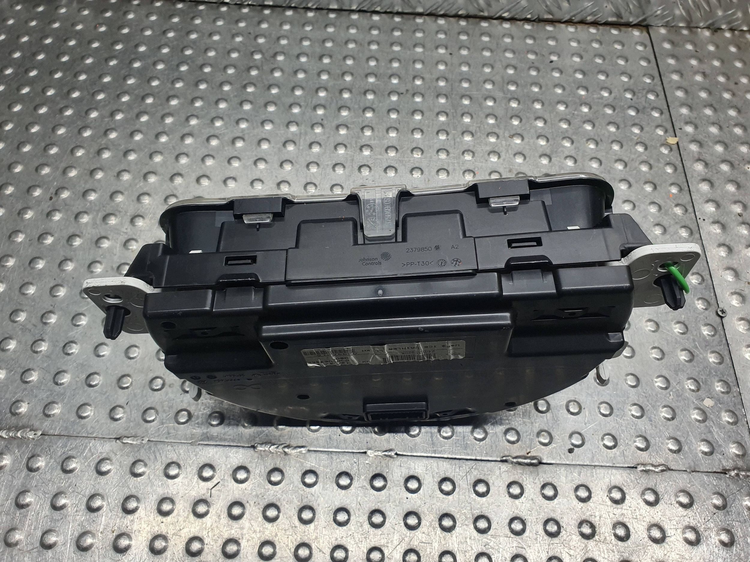dials dials 248210920R SMART FORFOUR II III W453 EUROPA