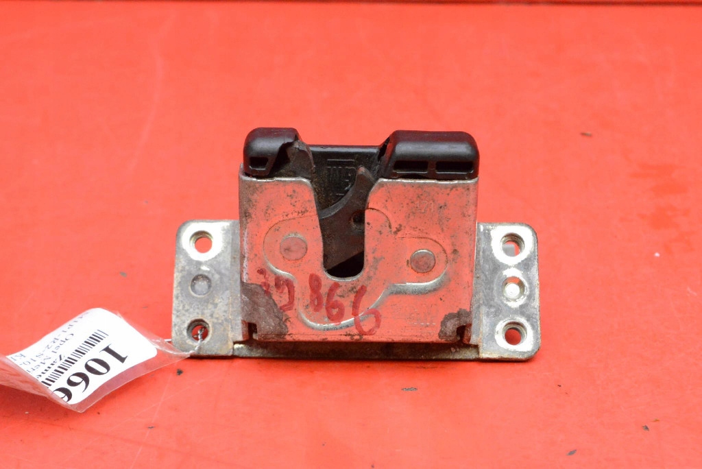 lock bonnet rear part boot OPEL MERIVA A LIFT 04-10