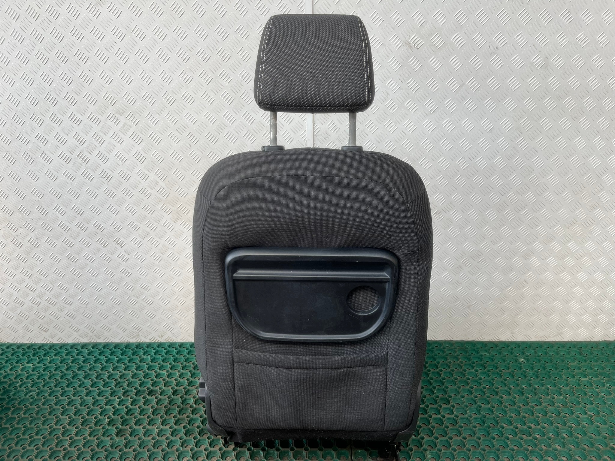 FORD CONNECT MK2 13-18 seat front left driver´s front