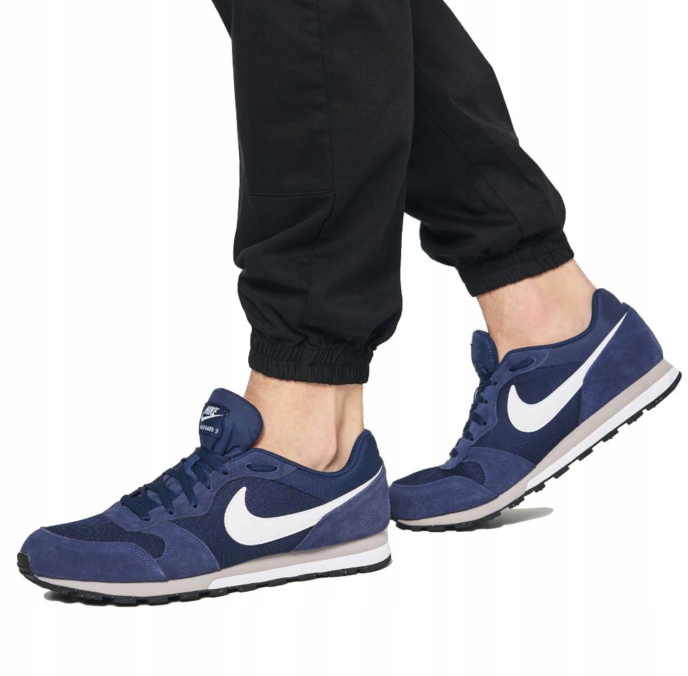 BUTY MĘSKIE SPORTOWE NIKE MD RUNNER 2 Model Nike MD Runner 2