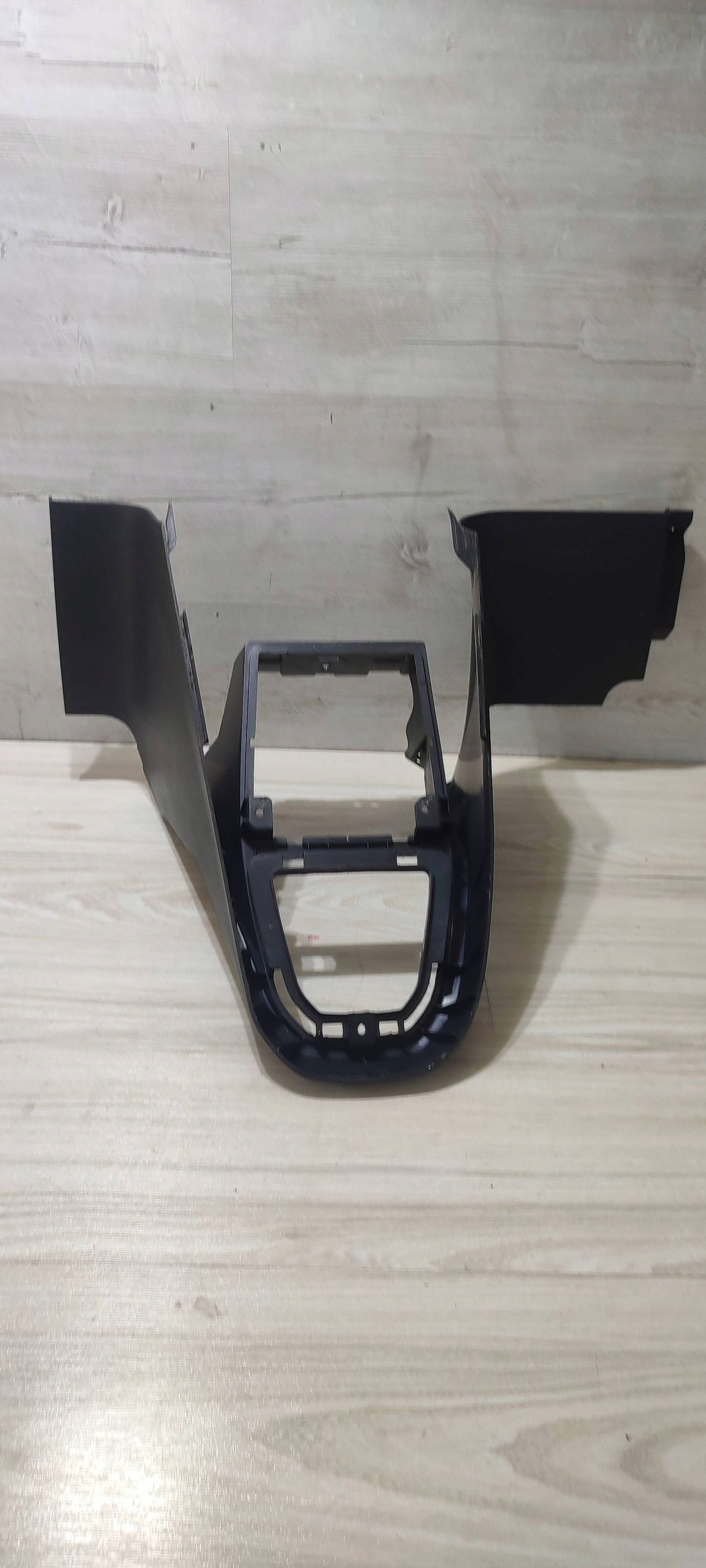 Console Moyen Volkswagen Caddy 2K5863475A
