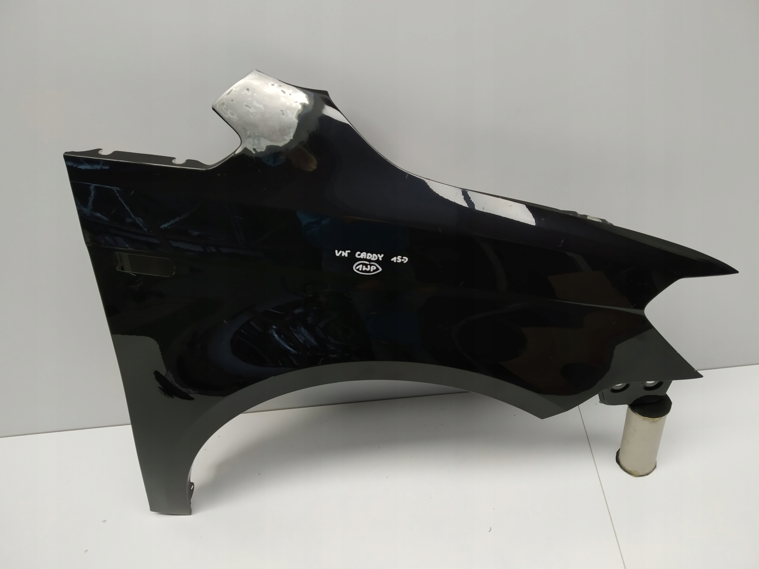 15r- Vw Caddy lift fender front right original 2k black