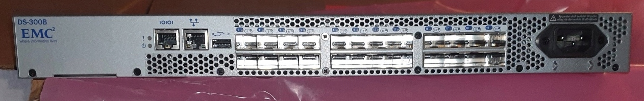 Emc Brocade DS300-B 24x 8Gbps 8 aktivních) Nový