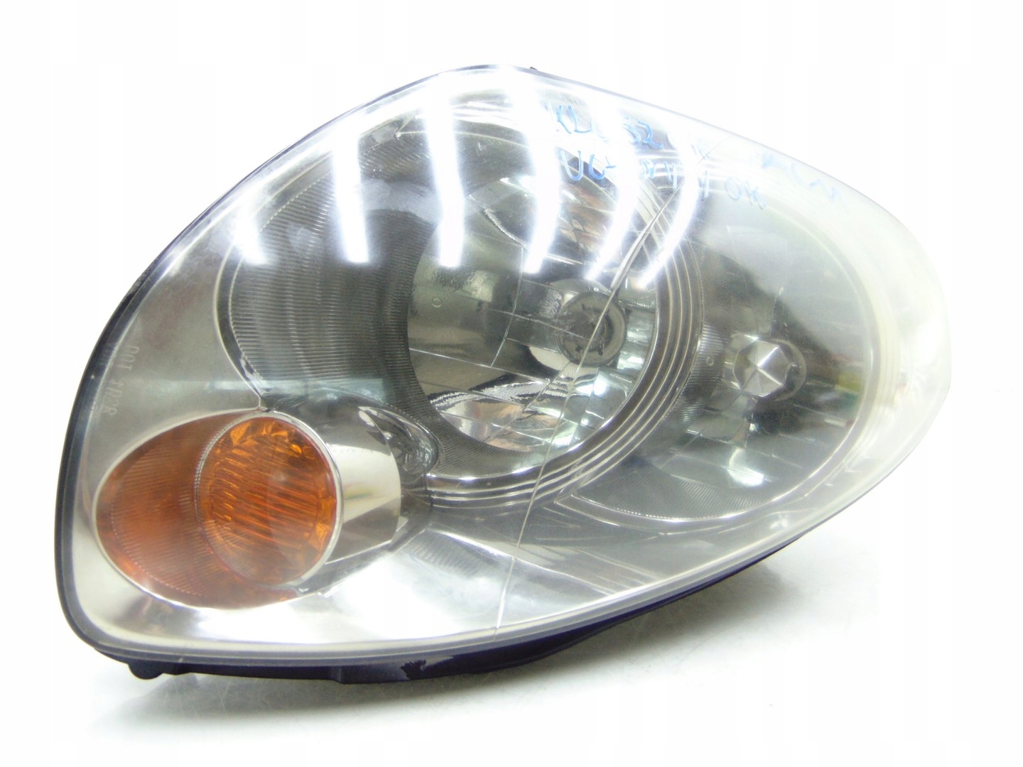 NISSAN ЮКЕ ФАРА ПРАВА ПЕРЕДНЯ ЛІХТАР ПОКАЖЧИКА ПОВОРОТУ