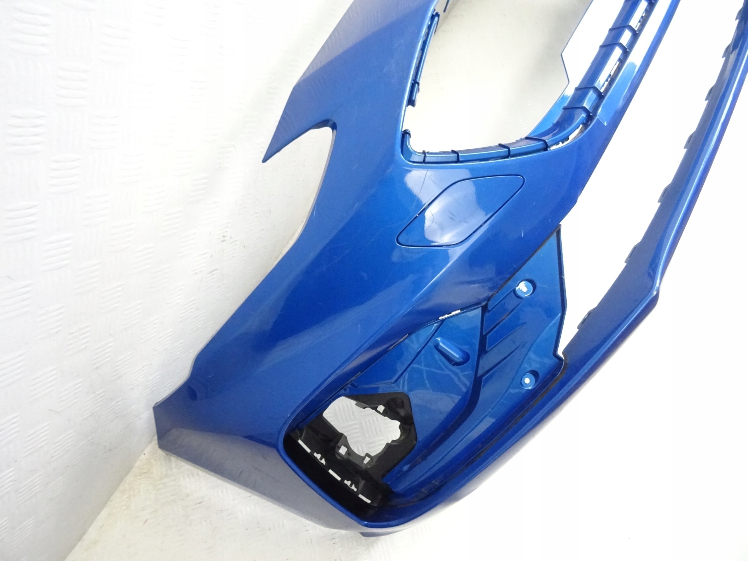Ford Focus MK4 ST nárazník predok predný