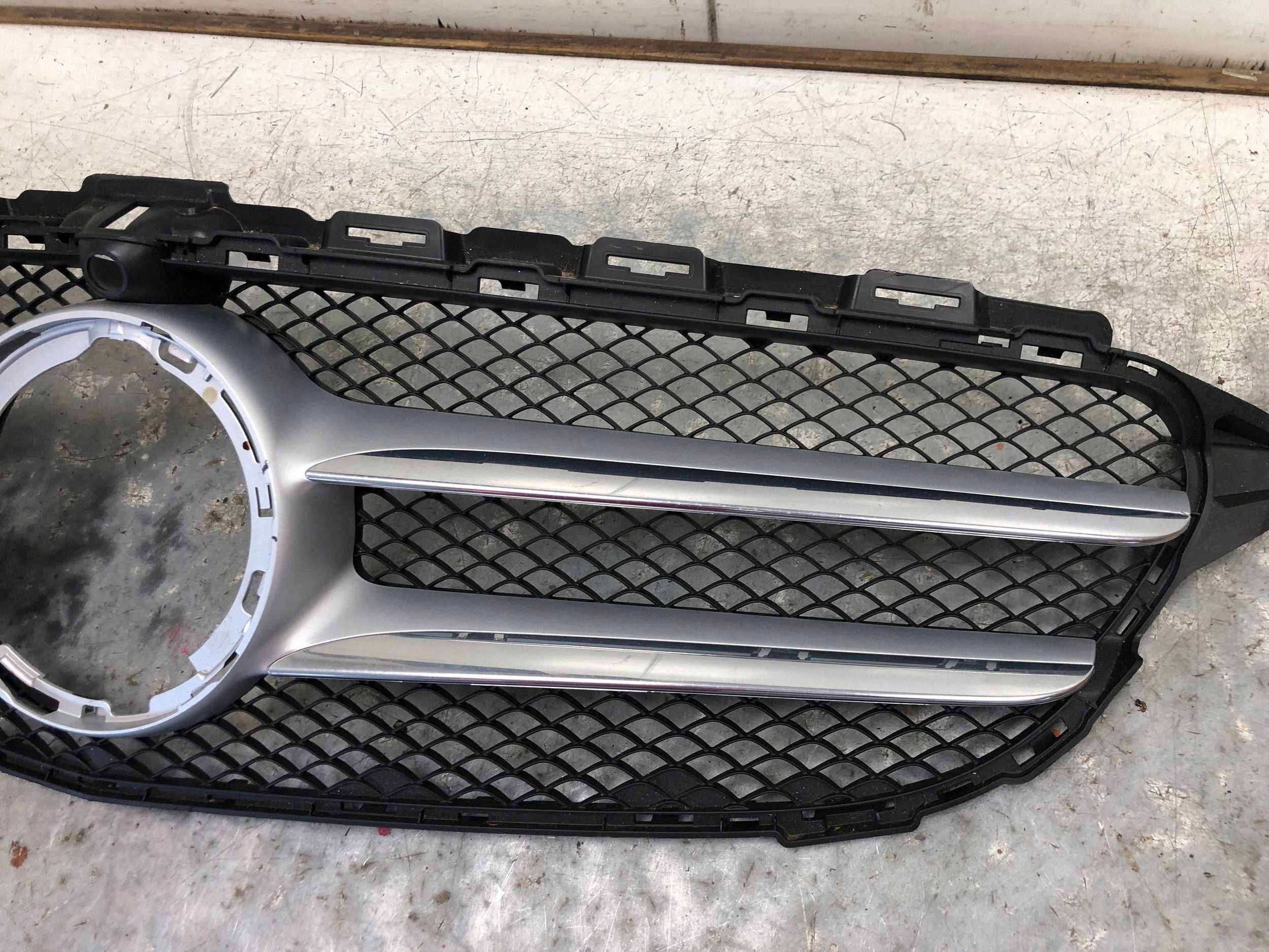 grill grille MERCEDES W205 A205880