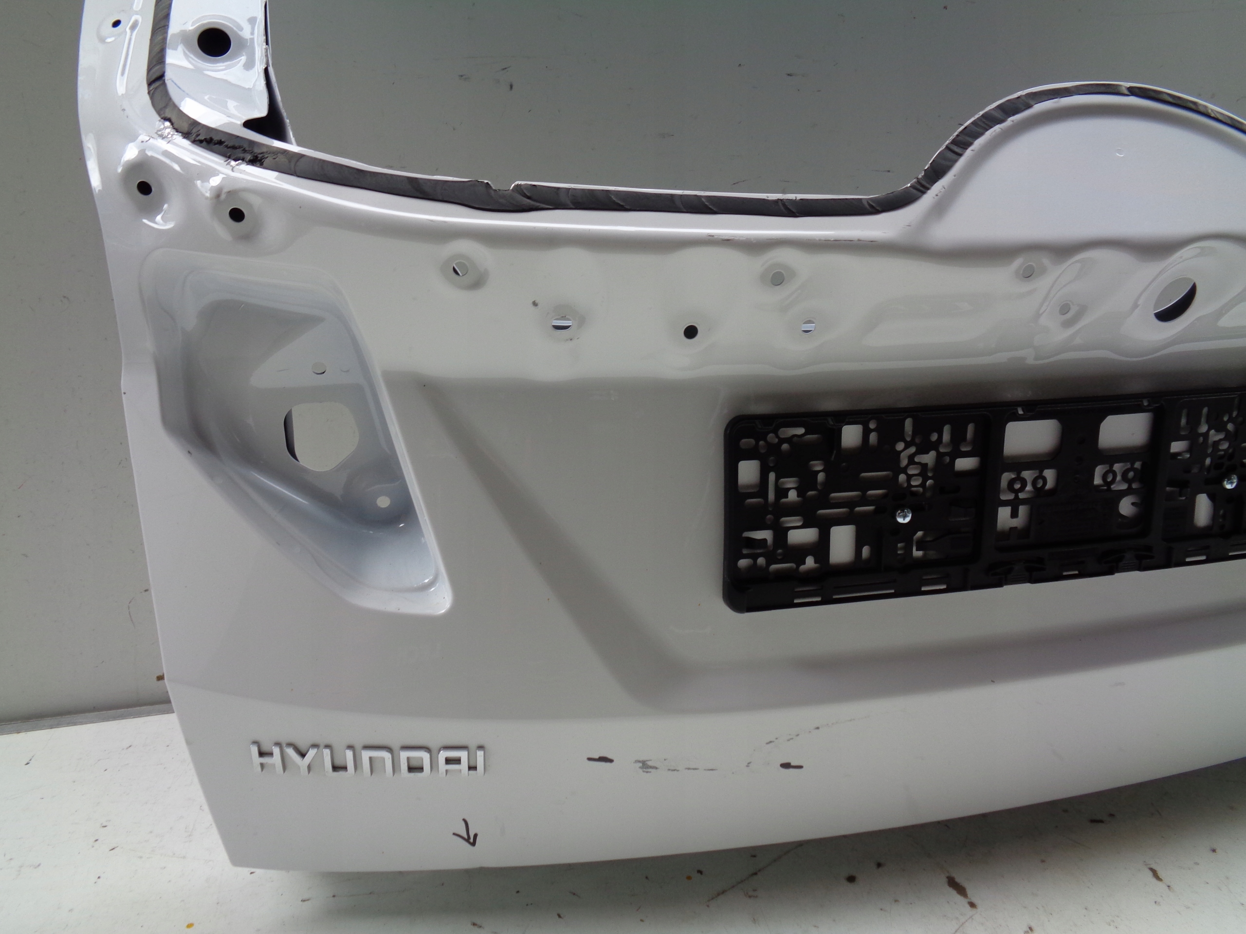 boot doors HYUNDAI TUCSON IV 20- NR 41511