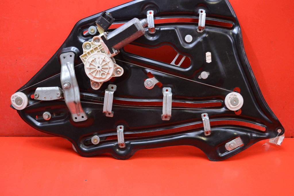 window regulator right rear part A2006700203 MERCEDES CLK C209 COUPE 02-05