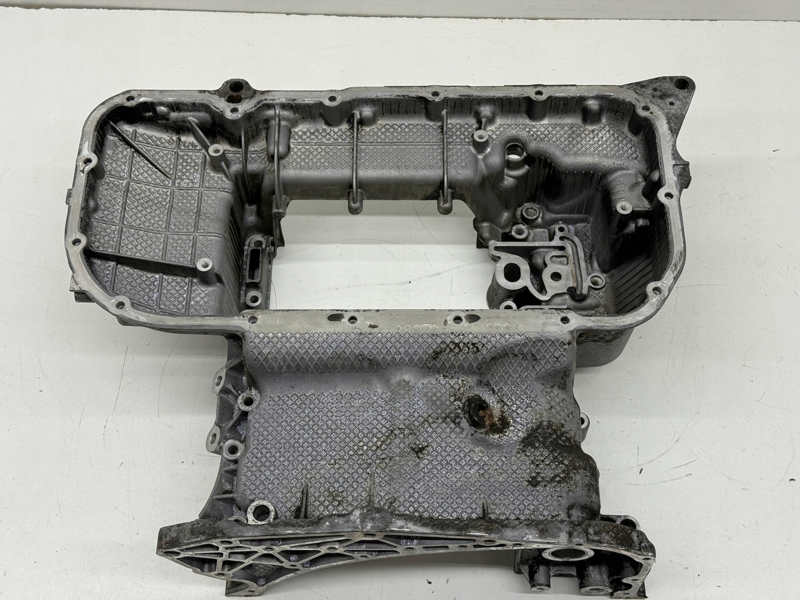 AUDI A7 A6 C7 3.0 TDI CLA superiore Coppa olio CALA SPRAWNA Originale!