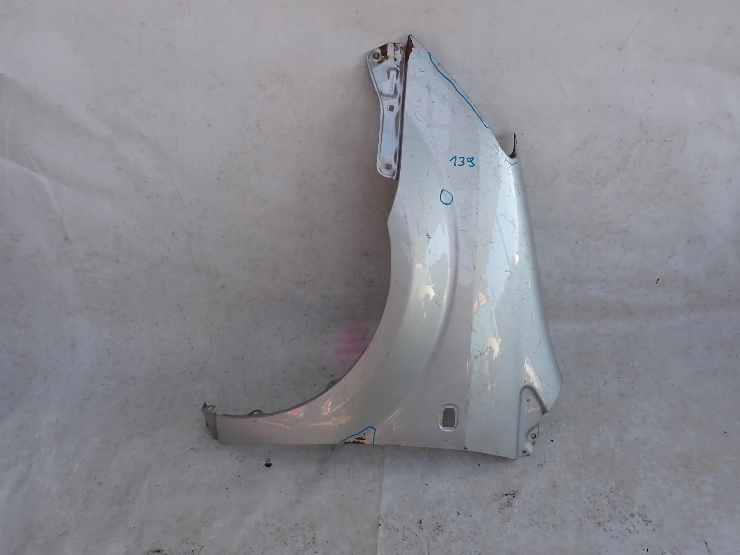 TOYOTA COROLLA VERSO 04- fender EWY front front