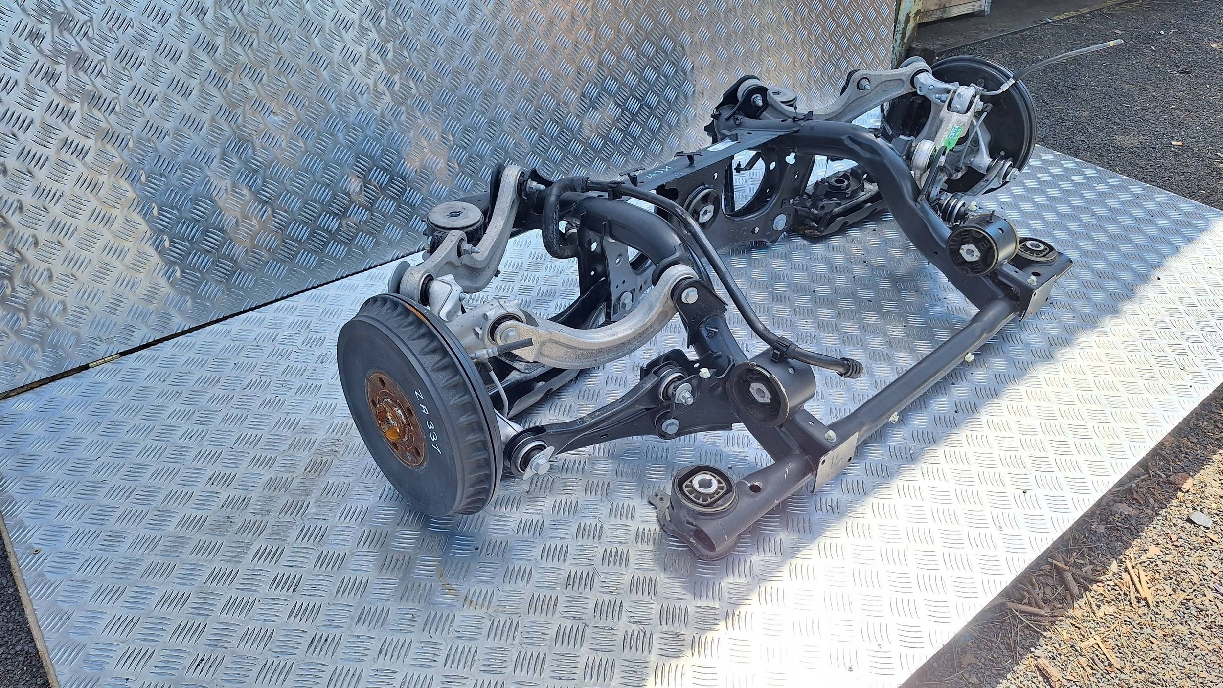 achse achsträger heck 10A500025 1EA505285A VW ID3