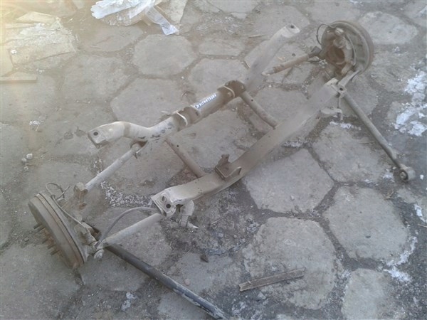 ZAWIESZENIE TYLNE LAND ROVER FREELANDER I 5D