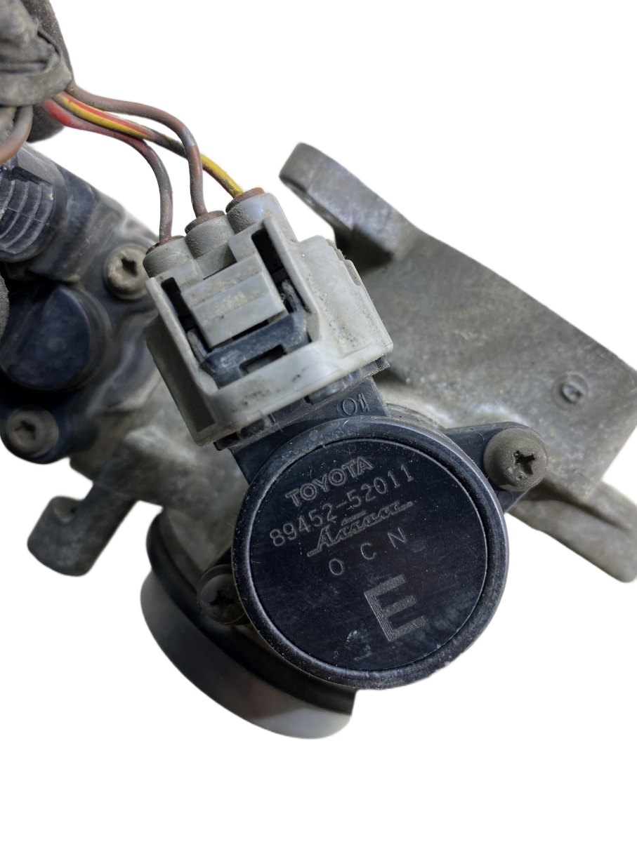 Valvola a farfalla TOYOTA YARIS e 1.0 136800-1480 89452-52011
