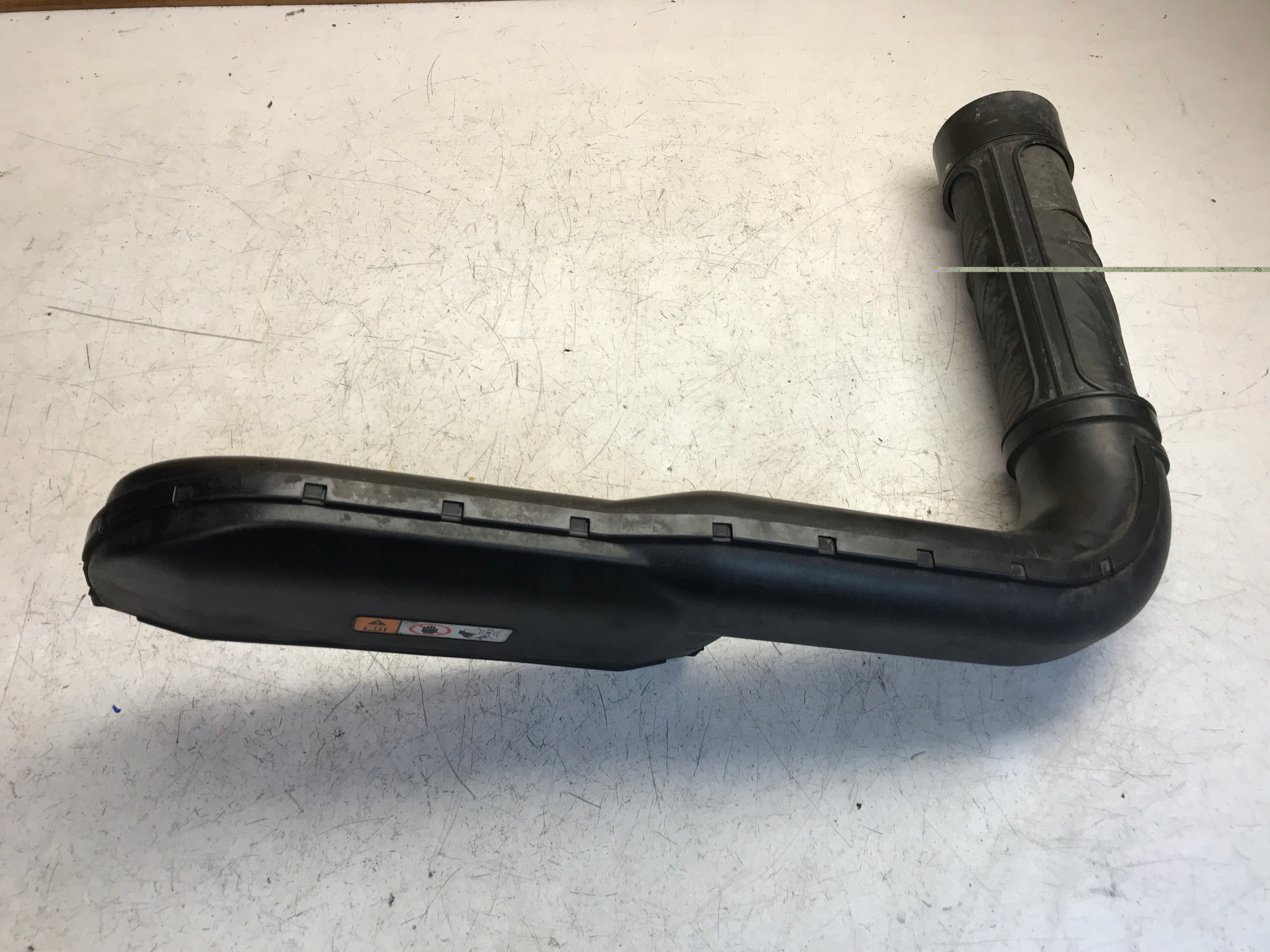 pipe air hose HYUNDAI I40 28210-3Z000