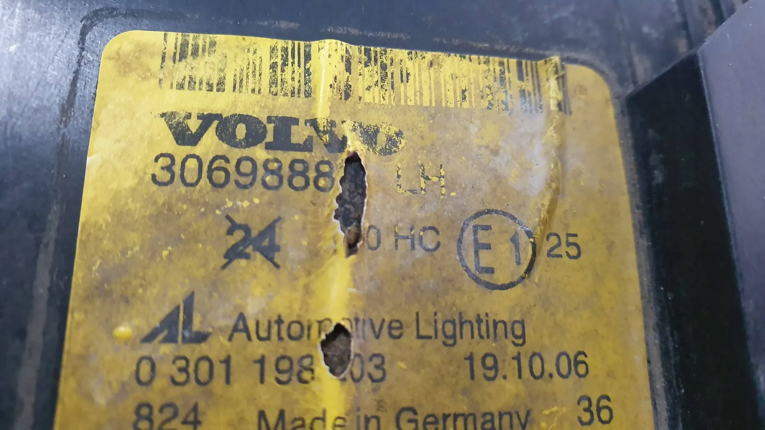 light front left 30698885 Volvo V50 03