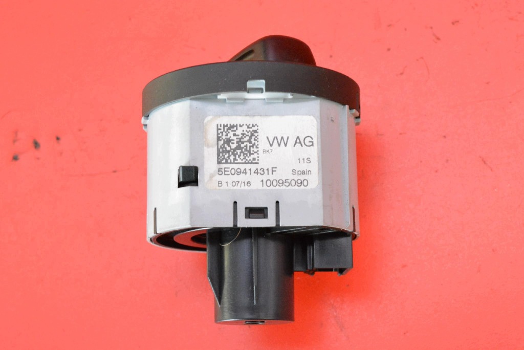 switch light switch 5E0941431F SKODA OCTAVIA 3 III 13-17