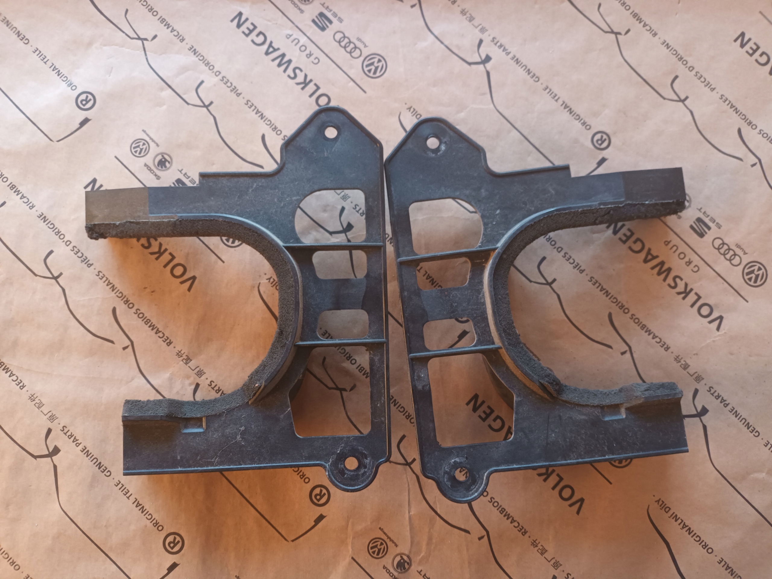 Osłona półosi przód prawa Audi A6 C7 4G A7 4G0863190 4G0863189 28km