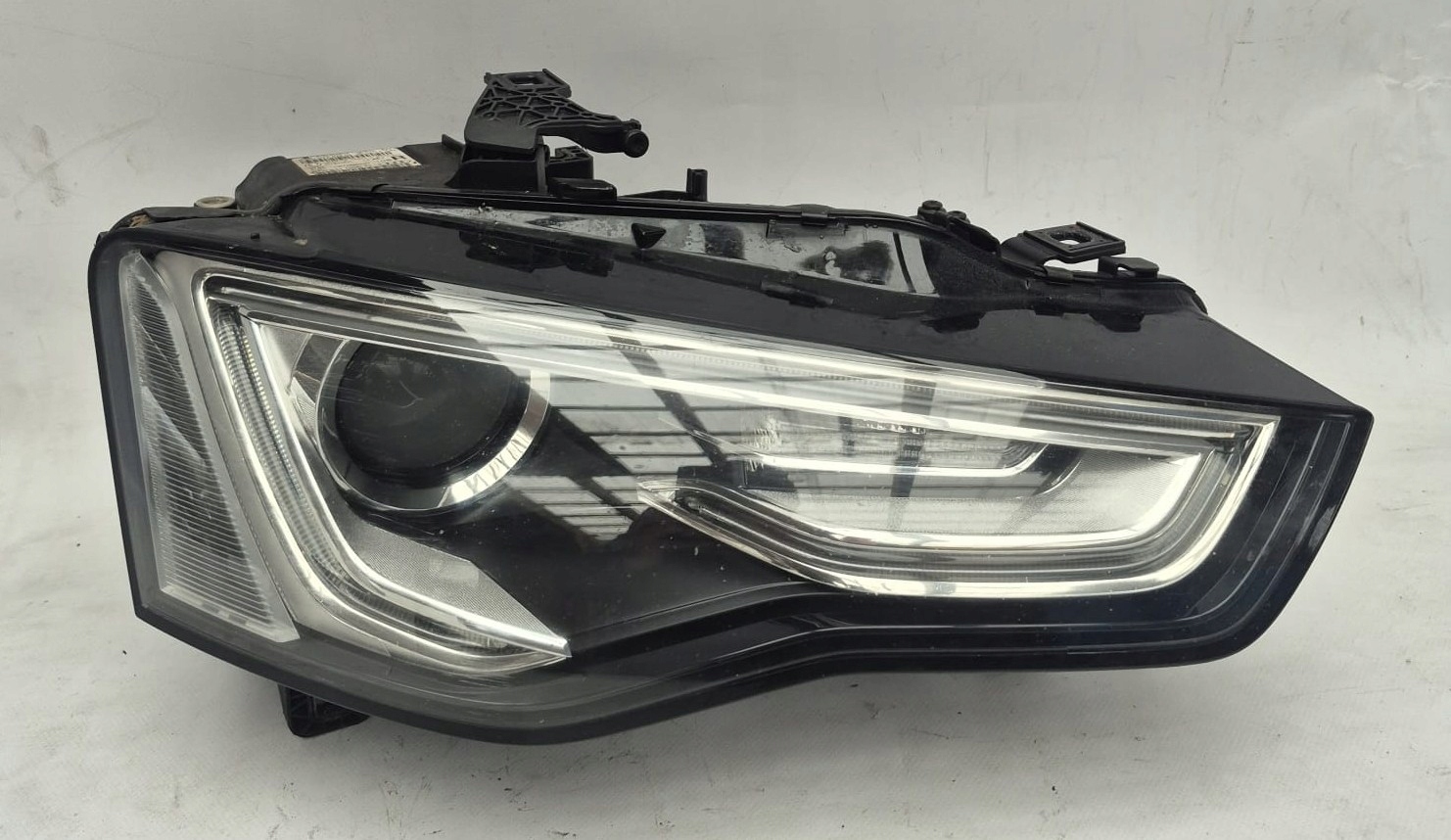 AUDI A5 8T 8T0 LIFT 11- light right front front XENON NIE positioning