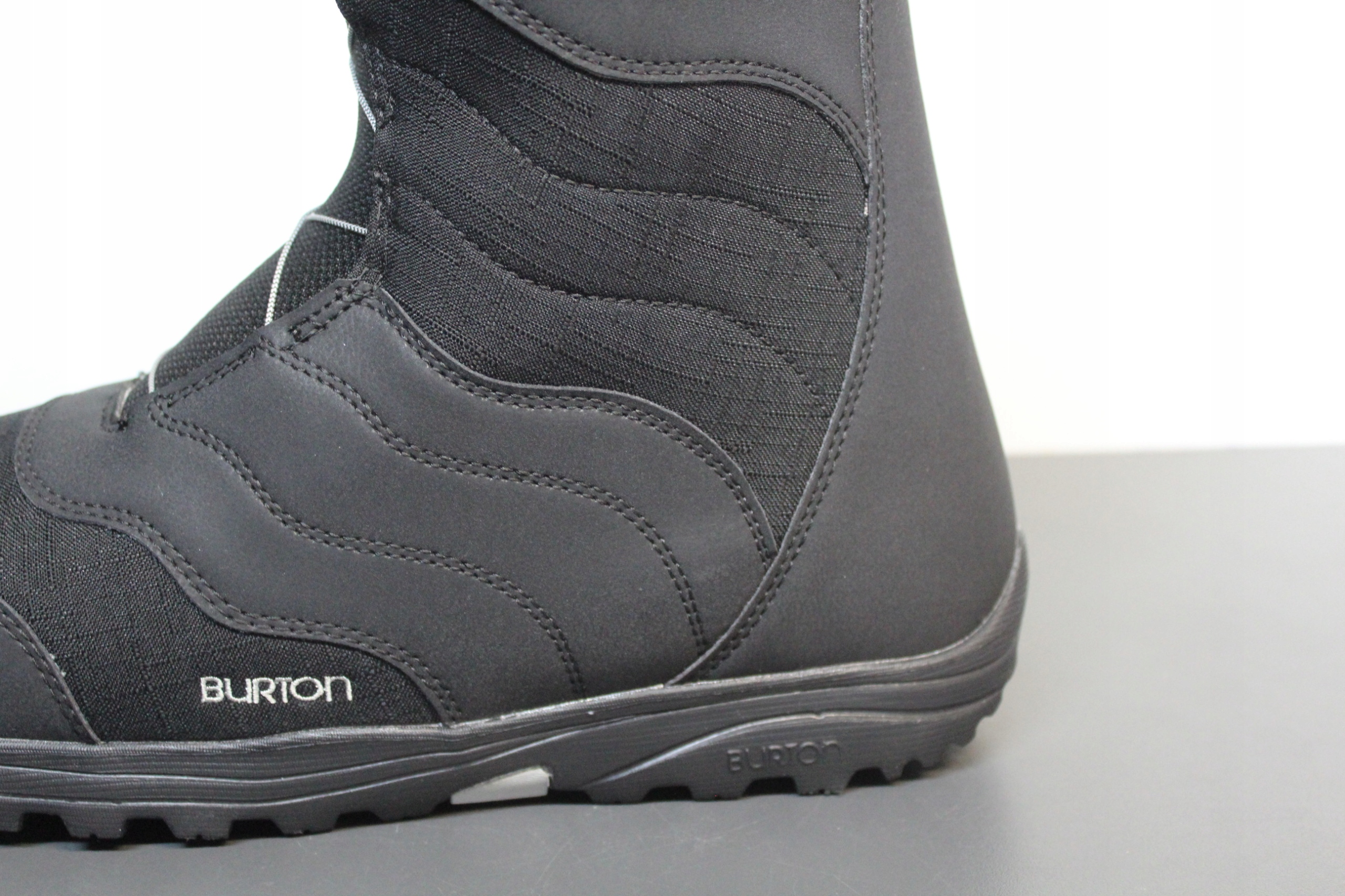 Buty snowboardowe BURTON MINT roz.26,5/41,5 [f65] Płeć kobieta