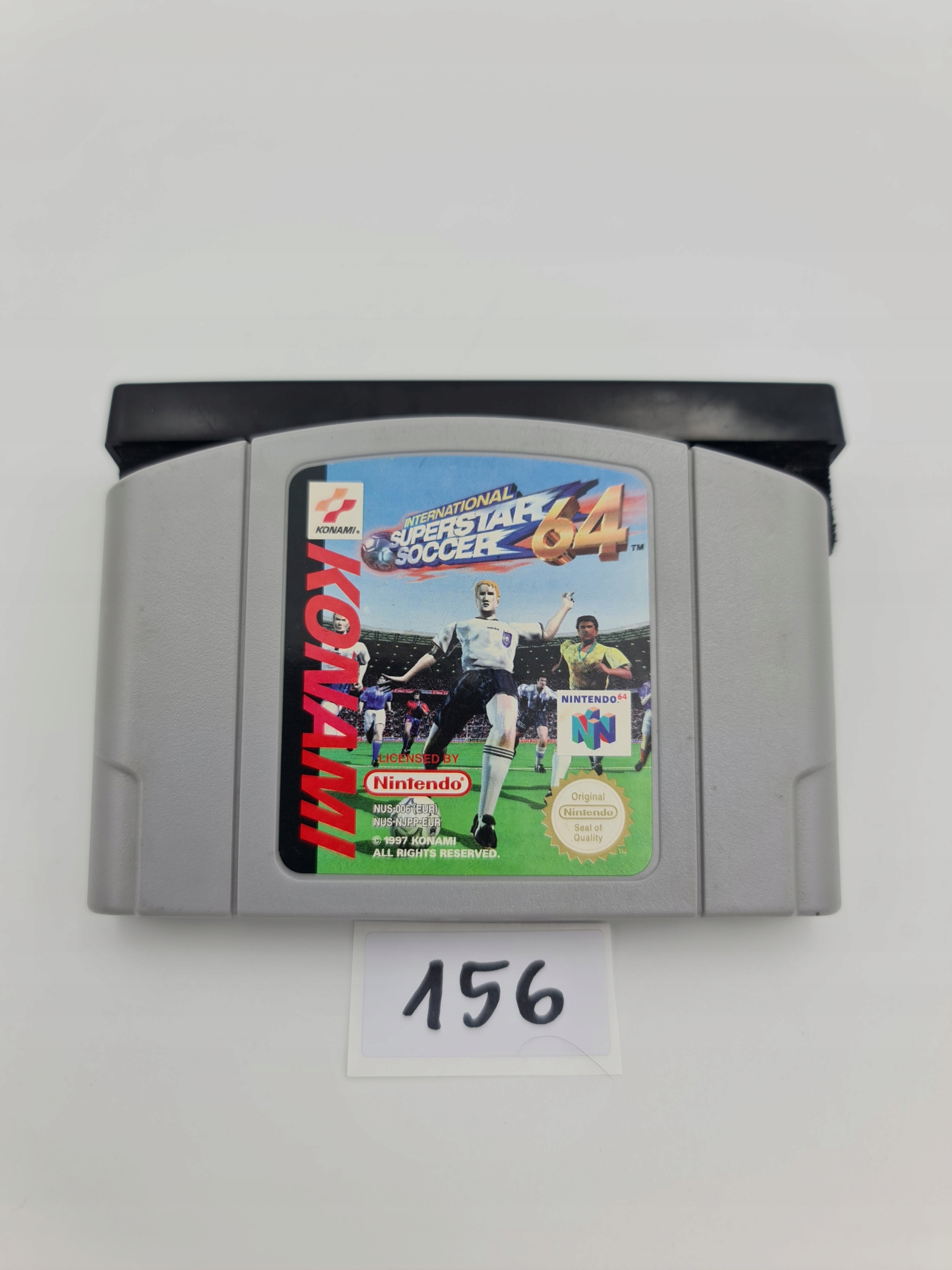 NINTENDO 64 INTERNATIONAL SUPERSTAR SOCCER 64 Producent Nintendo