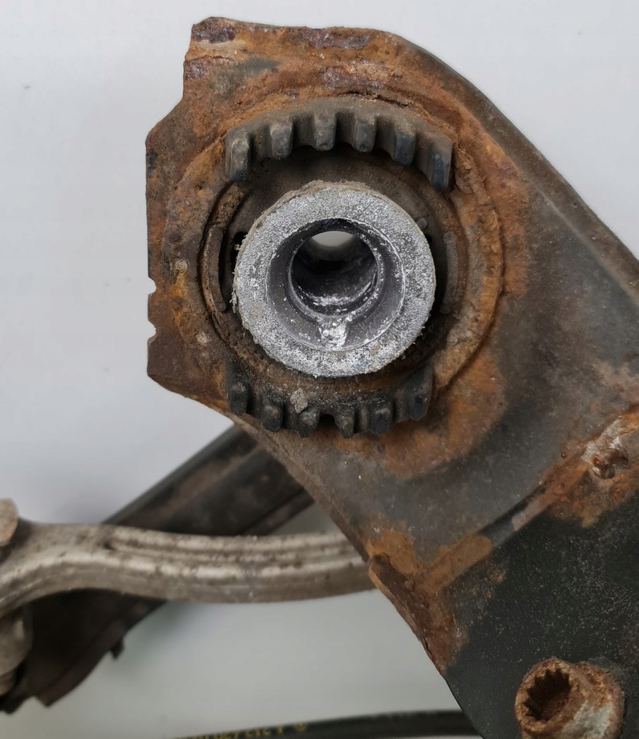 ZAWIESZENIE TYLNE BELKA OŚ TYŁ MERCEDES W212 Typ samochodu Samochody osobowe