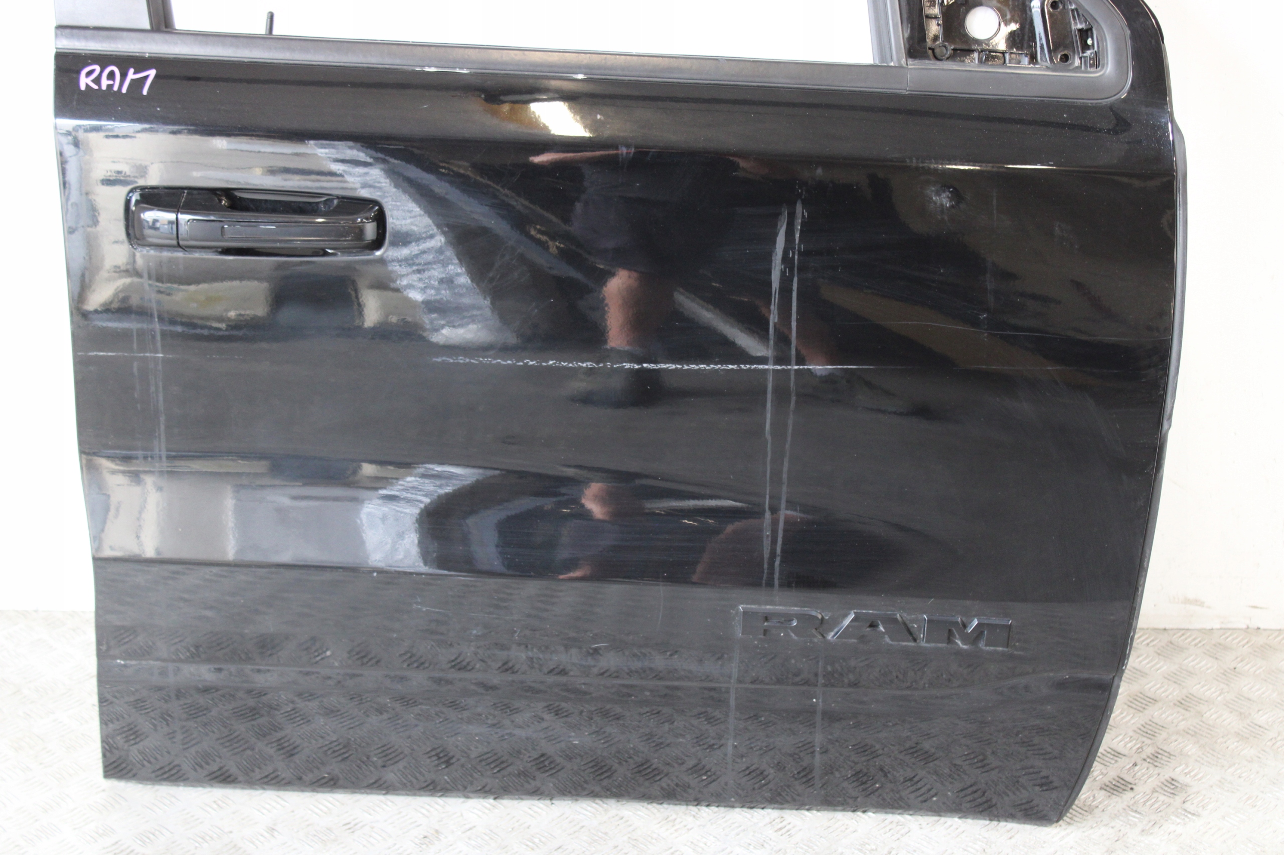 door complete right front right front DODGE RAM V 5 1500 2019- LONG