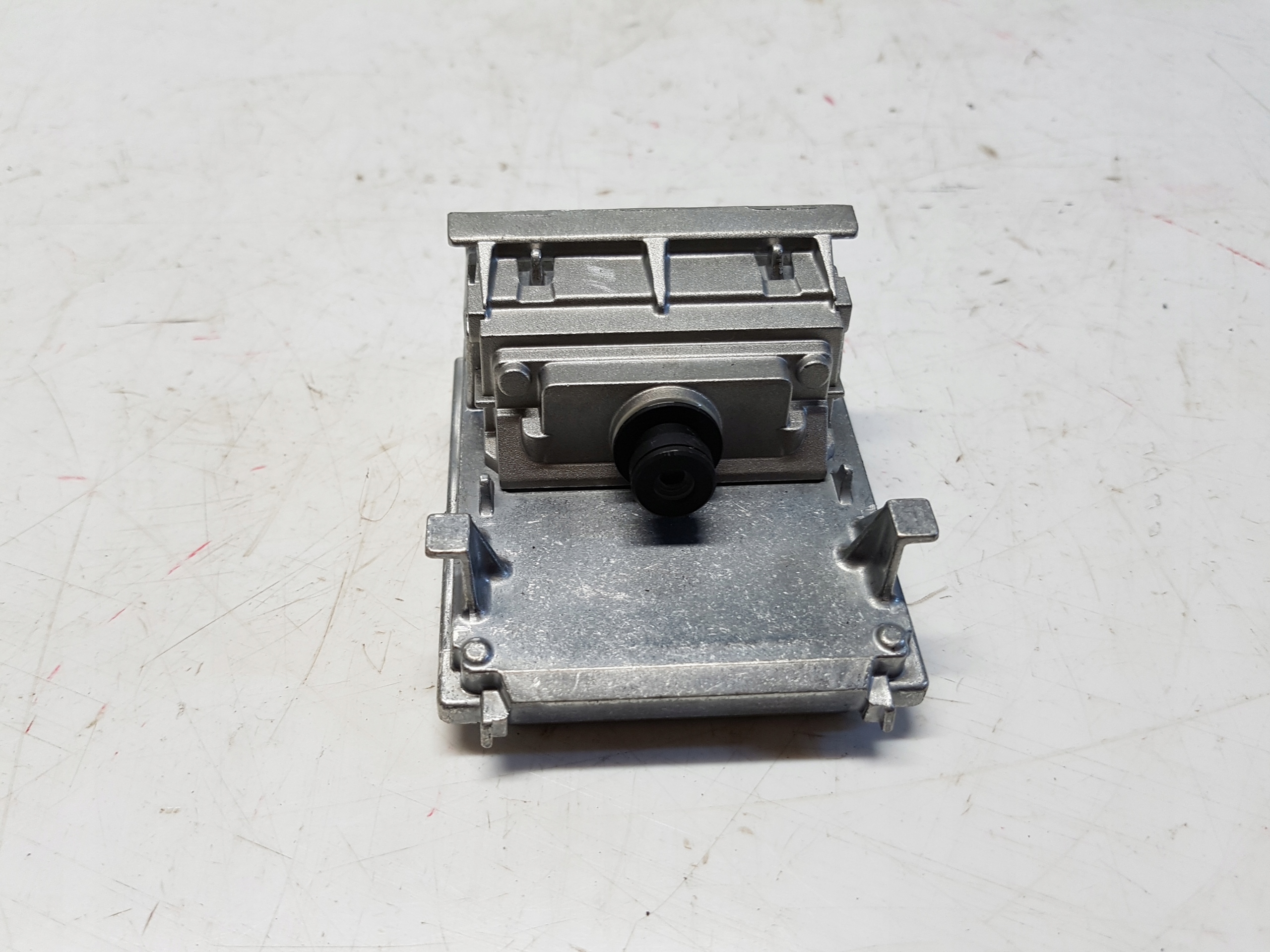 JUKE II 2 F16 kamera windows radar supports ruchu front