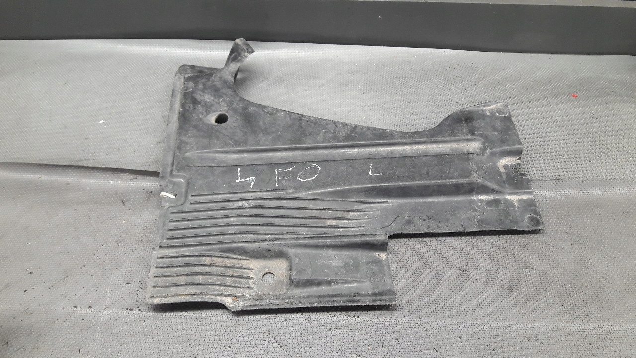 4F0825215L oslona silnika lewa AUDI A6 C6 Producent części Audi OE