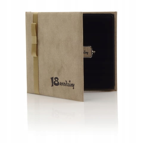 

Etui na Pendrive + wzór 18 urodziny