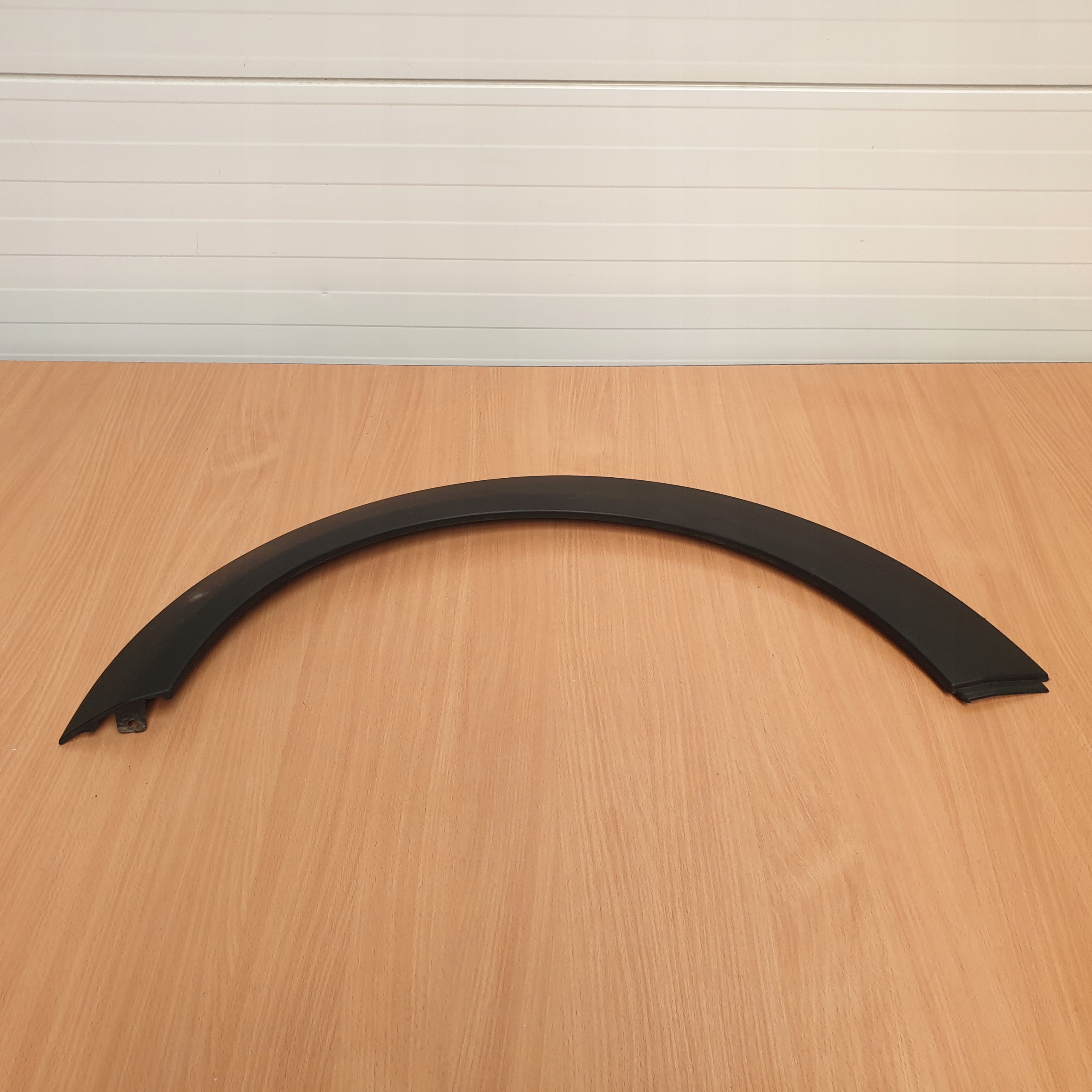 НАКЛАДКА НАКЛАДКА КРИЛА ЗАД. COOPER R56 7157105