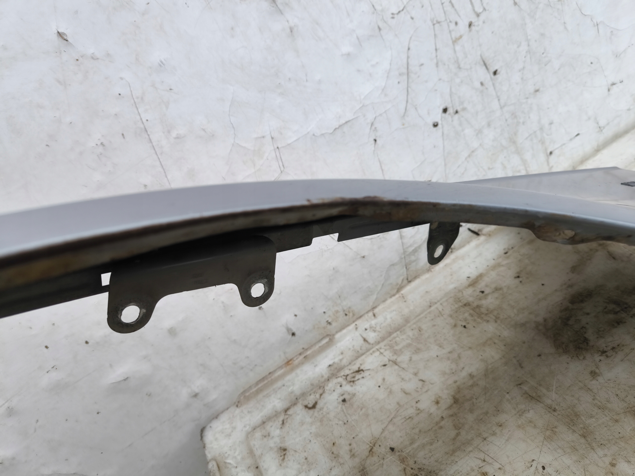 fender left front AUDI A4 B8 2008-2011 LX7V