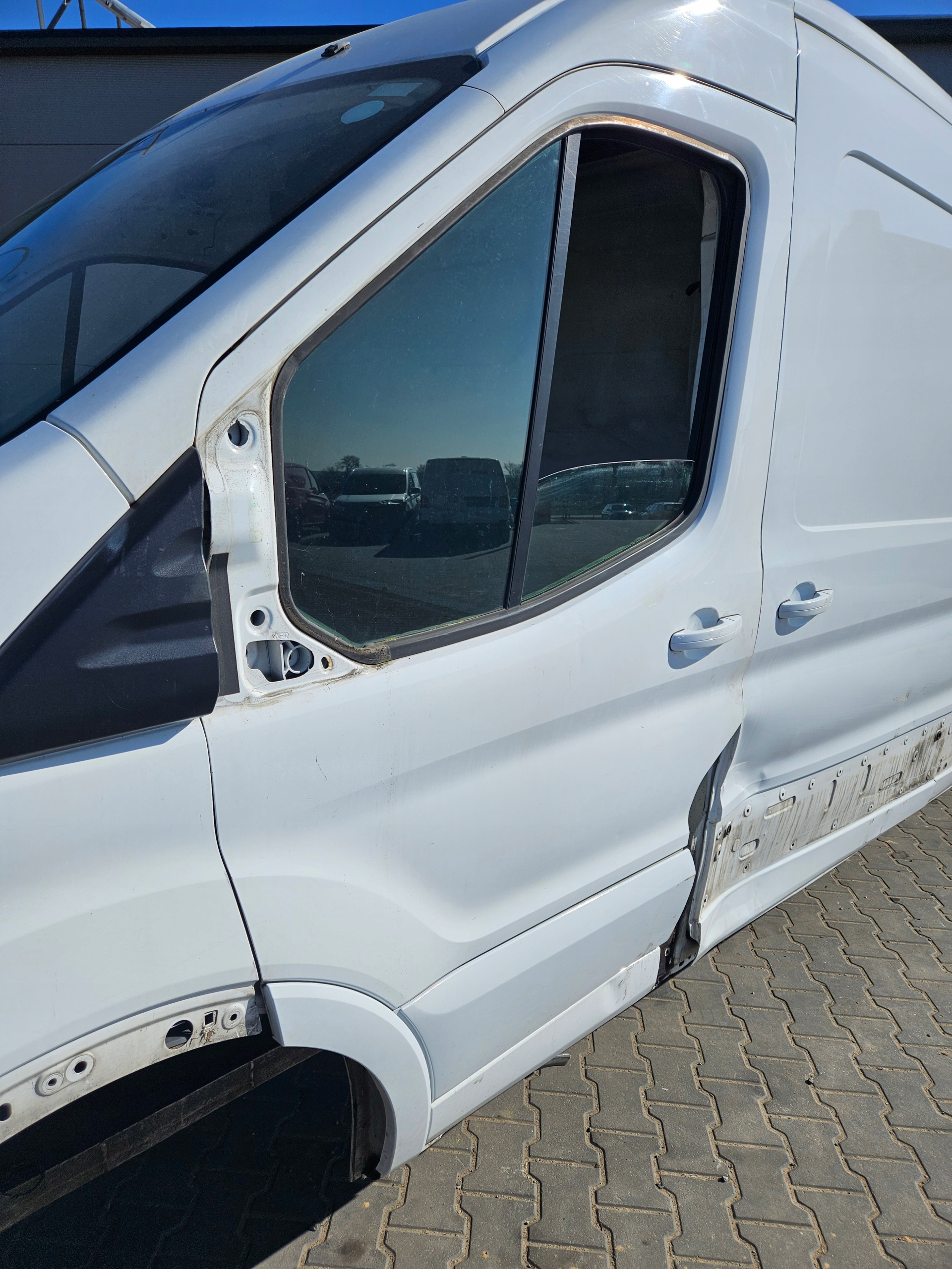 dveře levé předek přední Ford Transit MK8 2015>