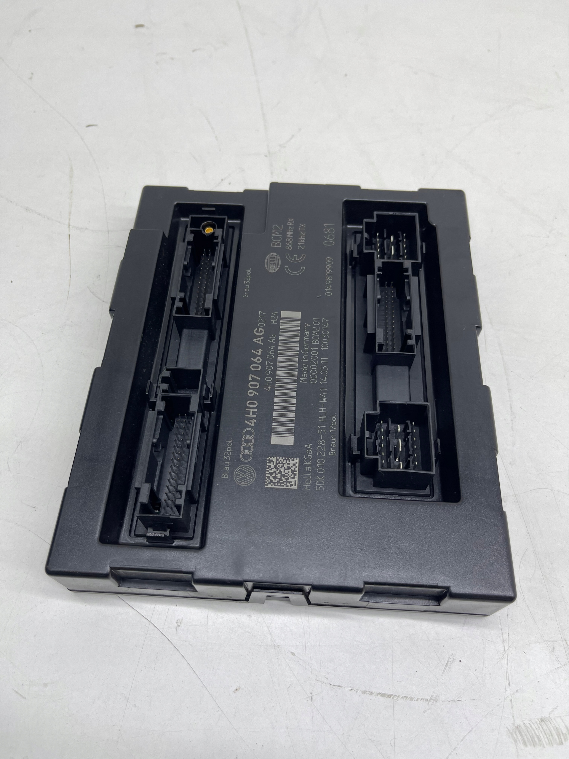 AUDI A7 A6 C7 module control unit komfortu BCM 2 868MHz LEGALNY!