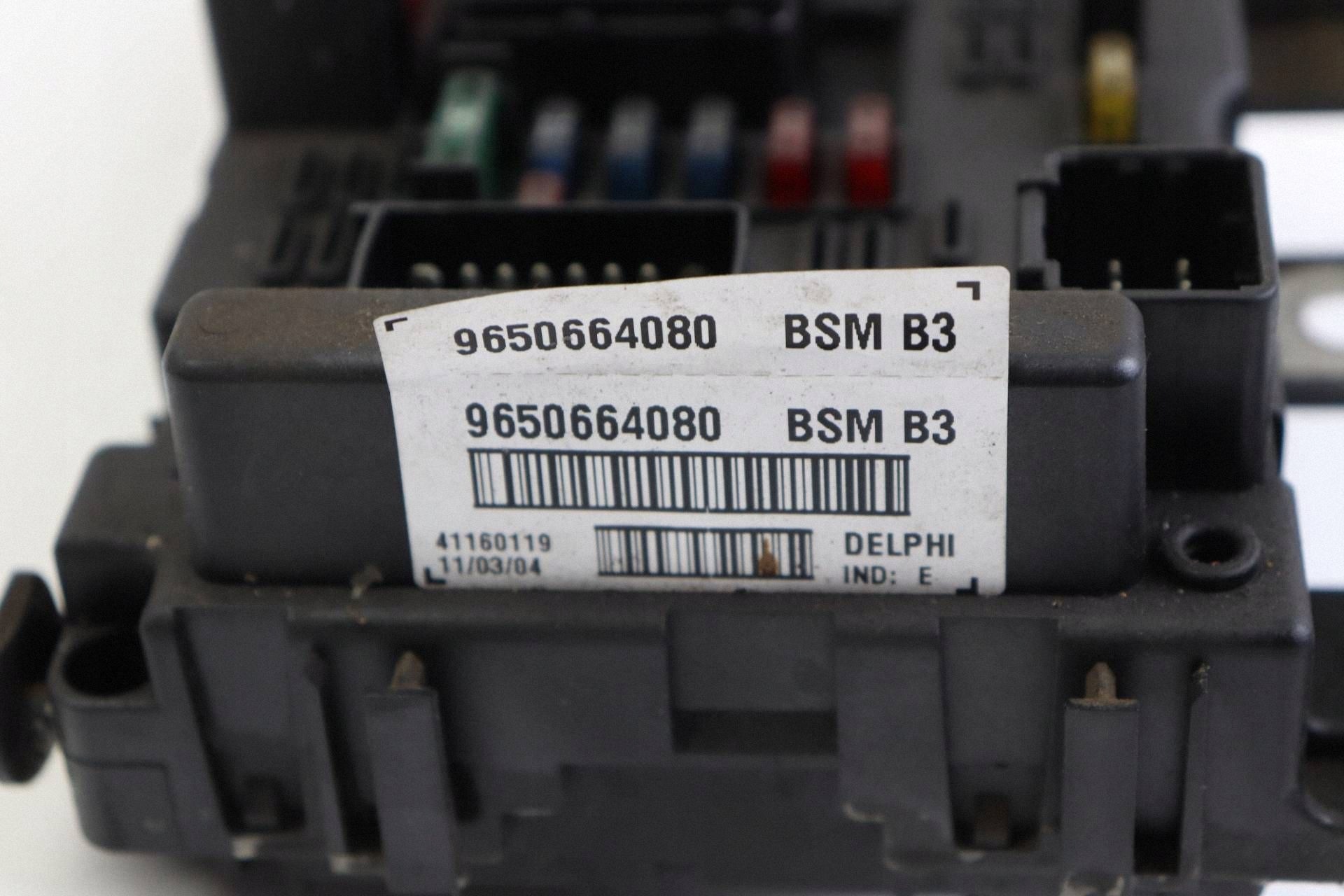 CITROEN PEUGEOT module compartment control unit BSM 9650664080