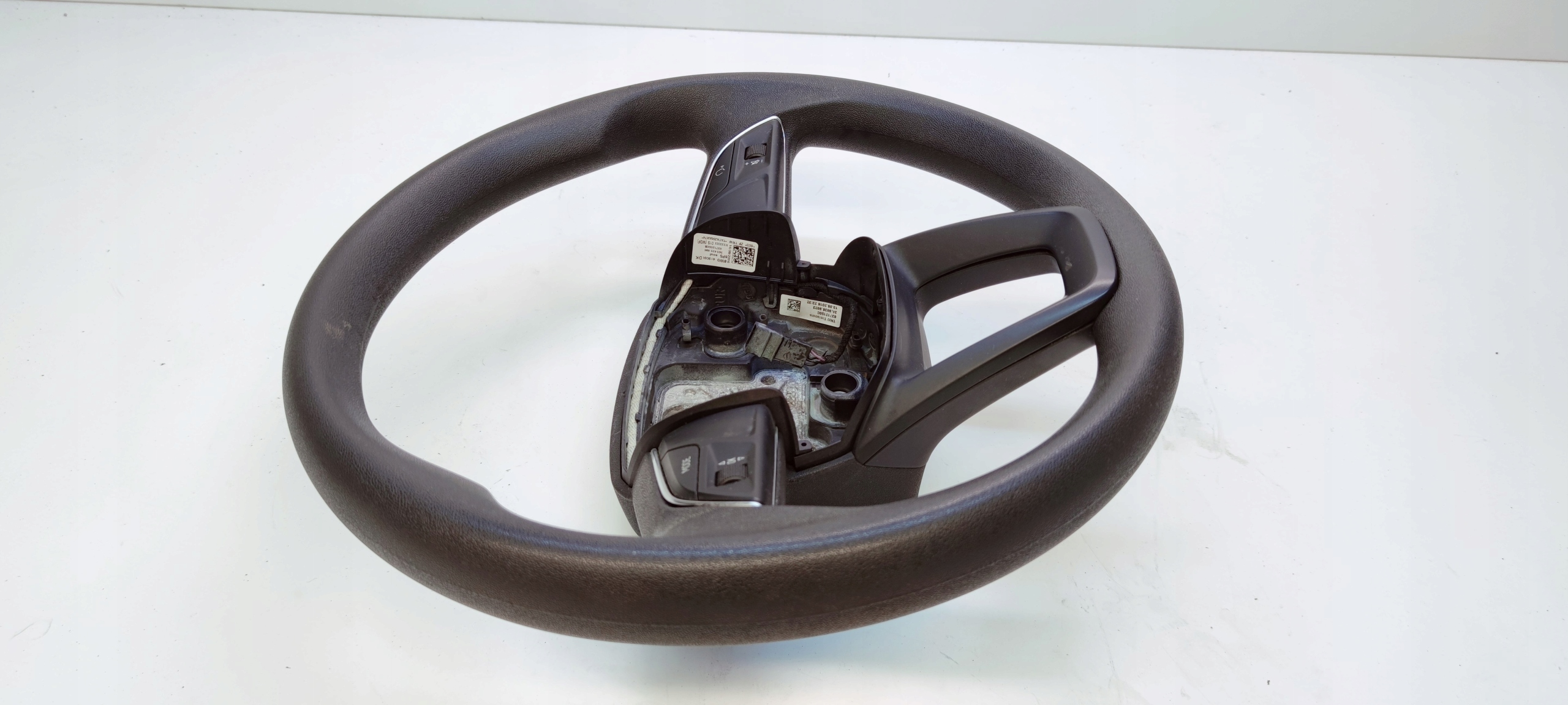 lenkrad MULTIFUNKCJNA AUDI A4 B9 A5 8W 8W0419091DK 6PS