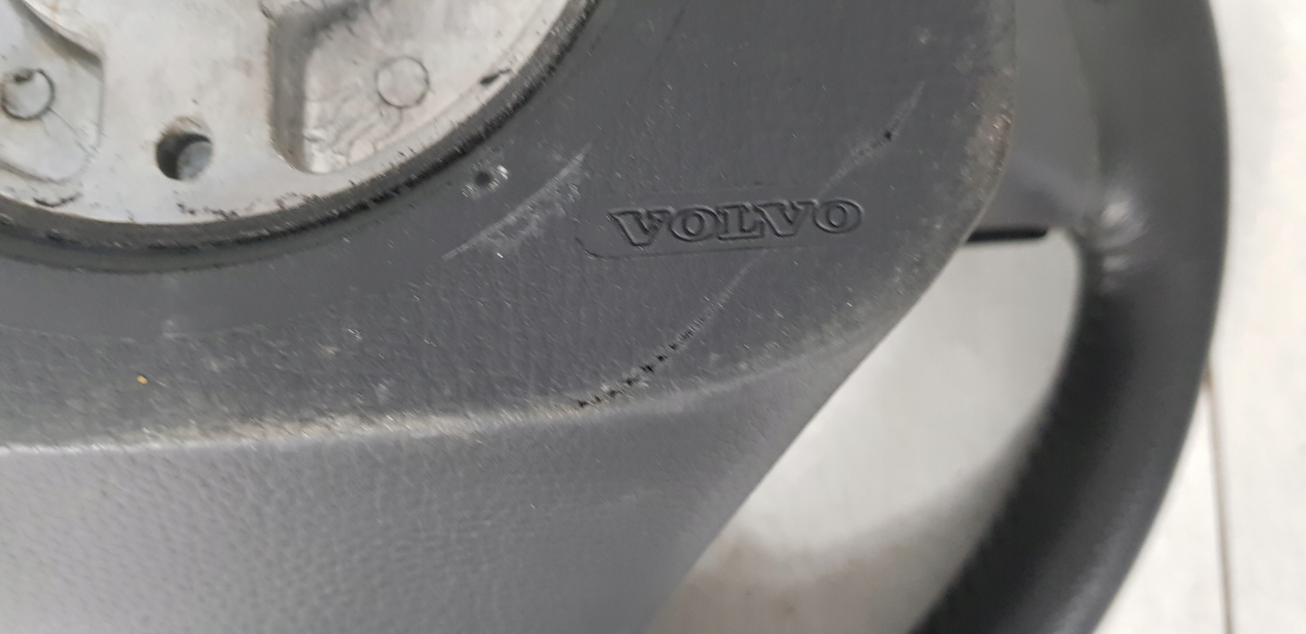 volvo S60 руль кожанная 08666887