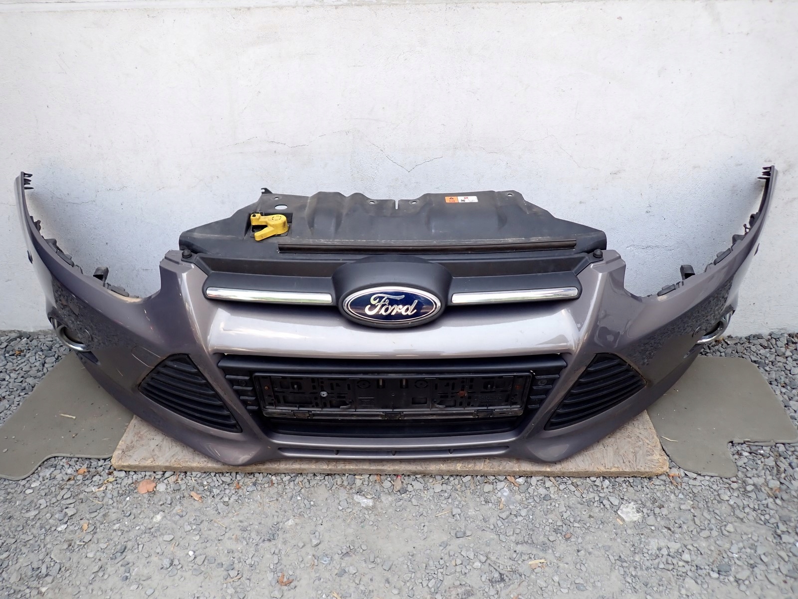 bumper front front FORD FOCUS MK3 2011-2015R BM5117757A colour VB