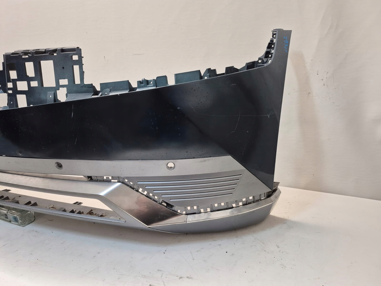 HYUNDAI IONIQ 5 21-24 bumper front front PDC