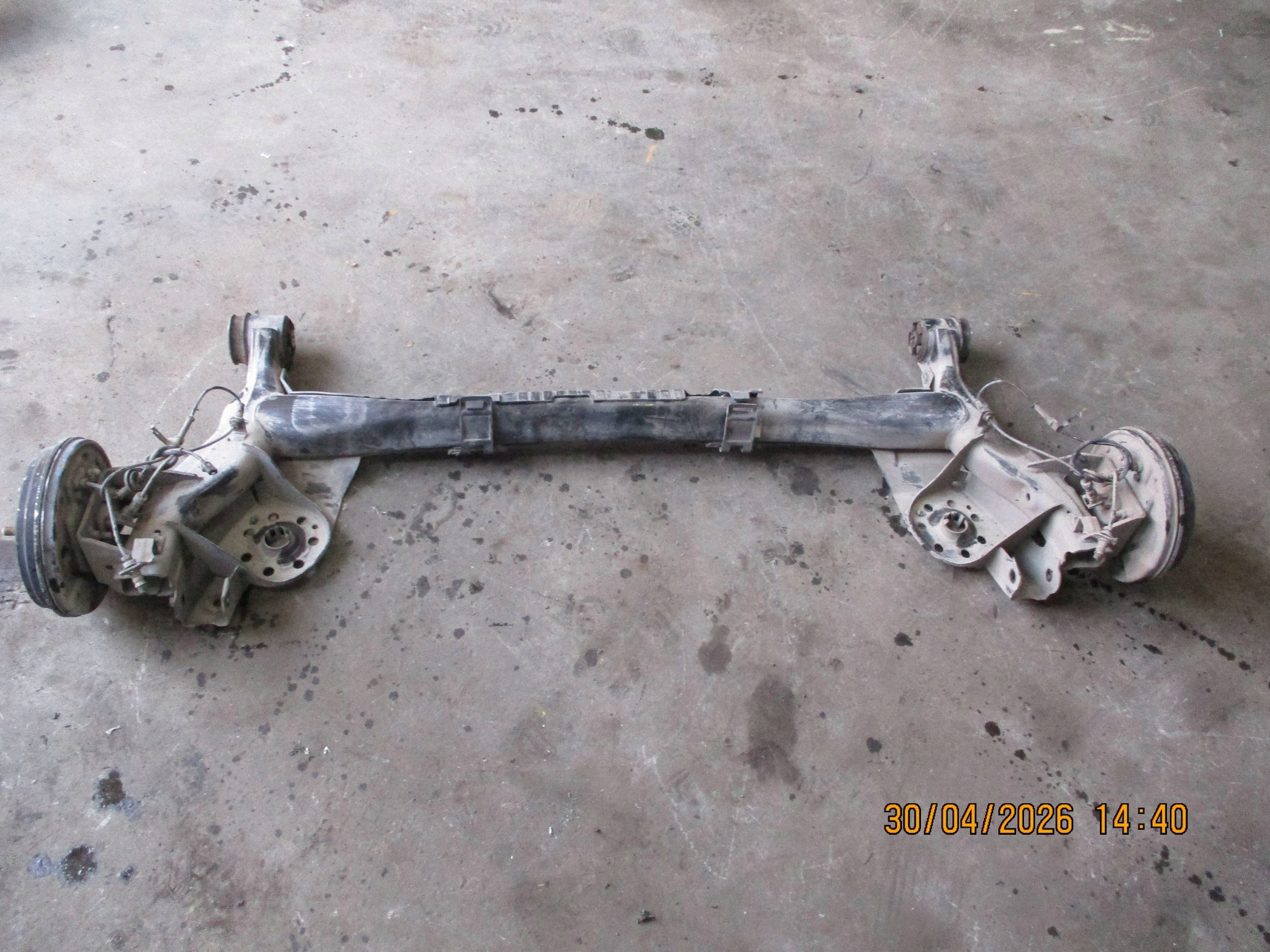 sider rear axis rear part HYUNDAI I20 55100-Q0000