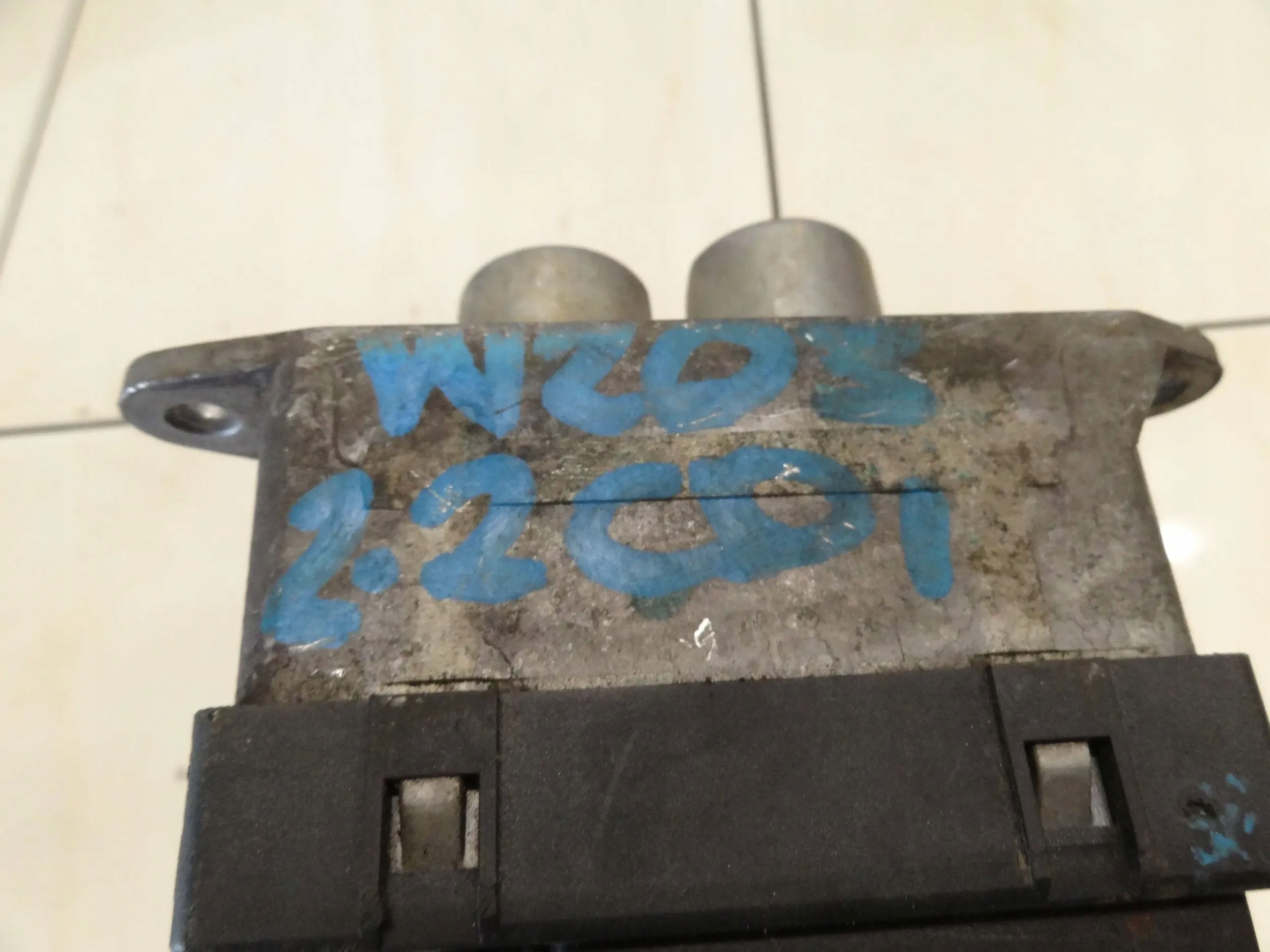 MB W203 C-KLASA 2.2 CDI 2007 PODGRZEWACZ PŁYNU CHŁODZĄCEGO A0001591504 Typ samochodu Samochody osobowe