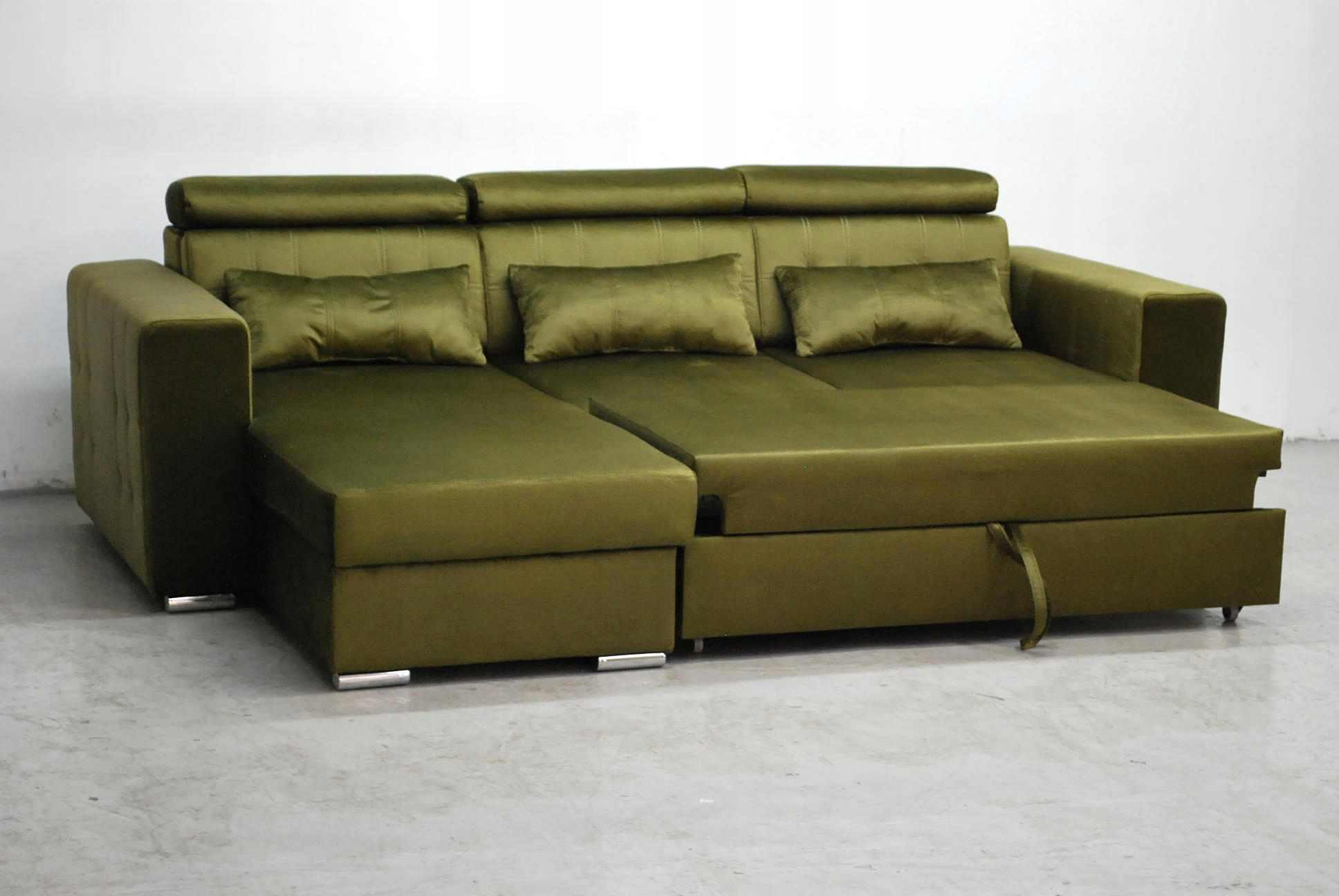 RLC NOWOCZESNY NAROŻNIK z funkcja spania + pojemnik rogówka Monolith welur Marka inna