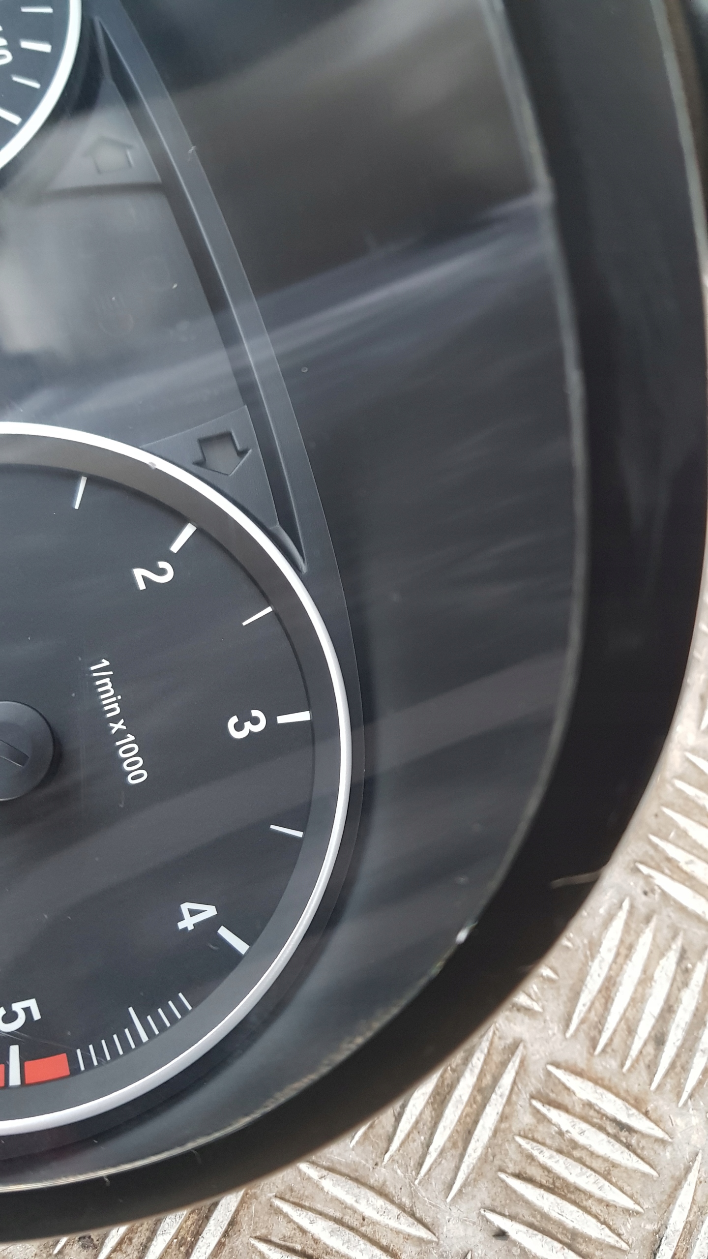 BMW 1 E87 E81 dials clock 2154606 2.0D