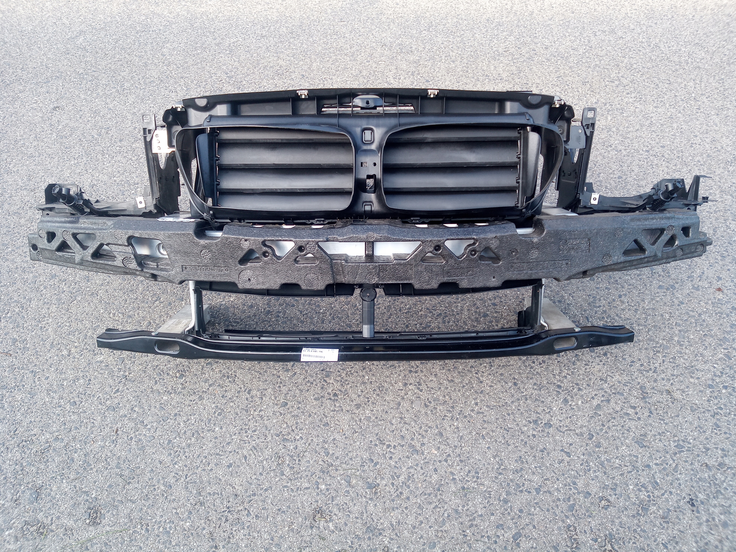 BMW 5 F10 F11 PAS PRZEDNI WZMOCNIENIE CZOŁOWE